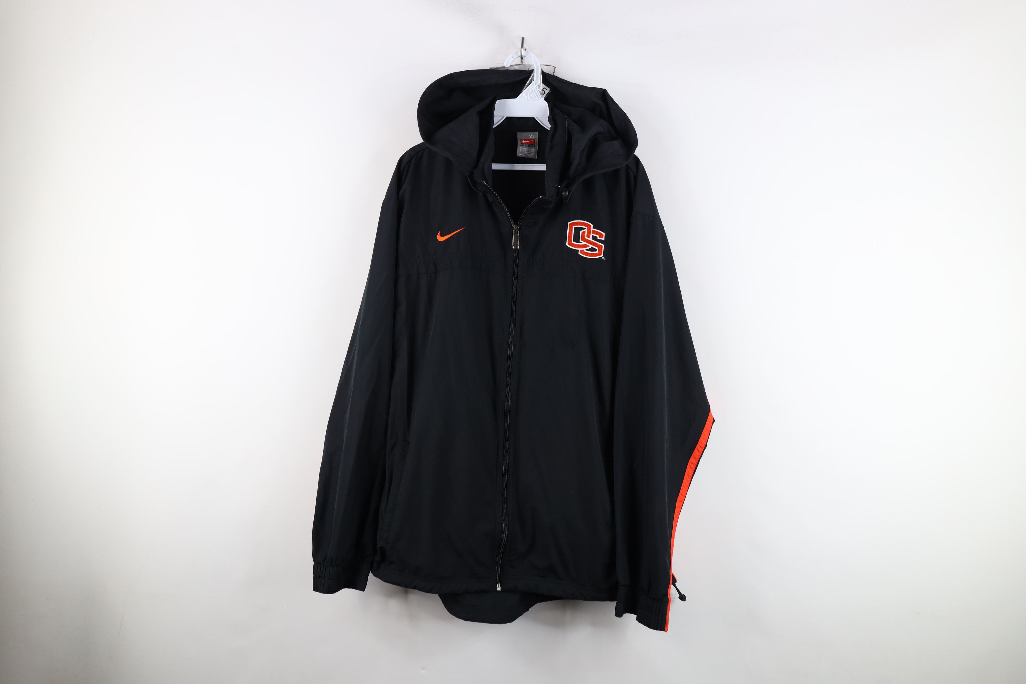 Nike × Vintage Vintage Nike Oregon State University Football Hooded Jacket Size US XL / EU 56 / 4 - 1 Thumbnail