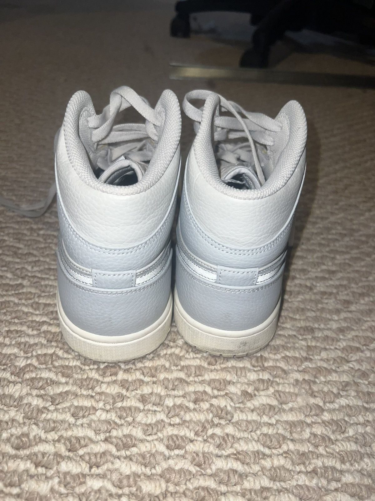 Nike Nike Air Jordan 1 Mid sneakers “Grey Fog” Size US 10.5 / EU 43-44 - 4 Thumbnail