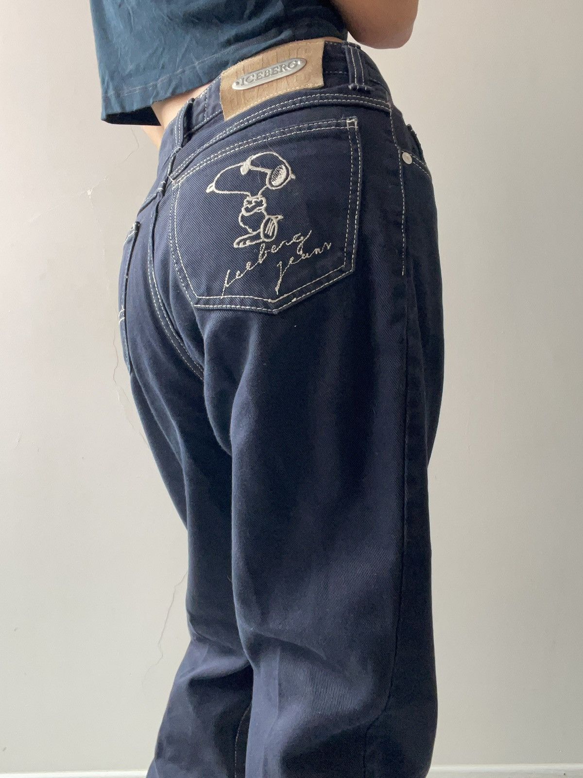 Iceberg IcebergxSnoopy jean Size 24" / US 00 / IT 34 - 3 Thumbnail