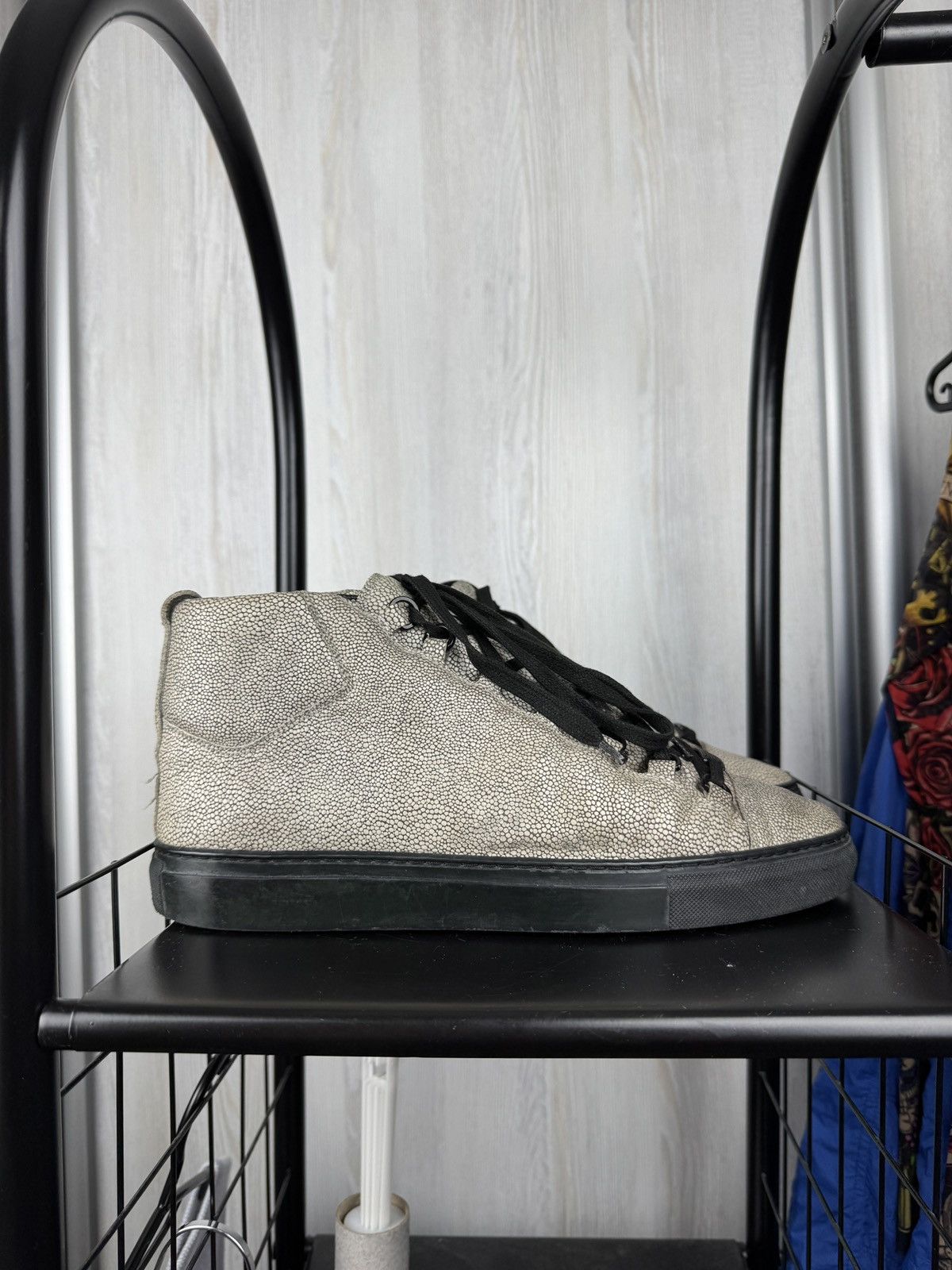 Balenciaga Balenciaga Leather High Arena Stingray Grey Sneakers size 42 Size US 9 / EU 42 - 1 Thumbnail