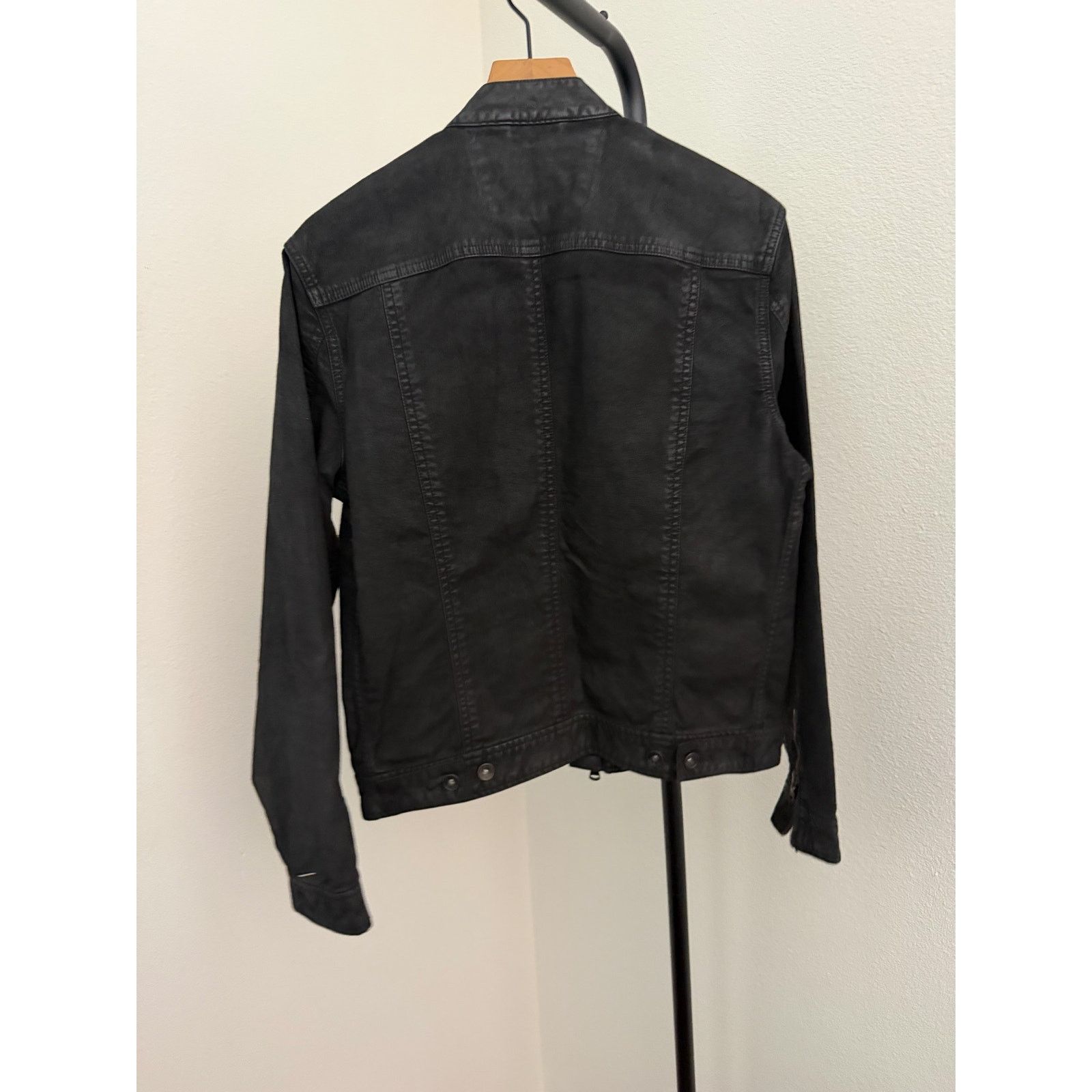 John Varvatos new John Varvatos black coated denim Jean jacket size small Size US S / EU 44-46 / 1 - 4 Thumbnail