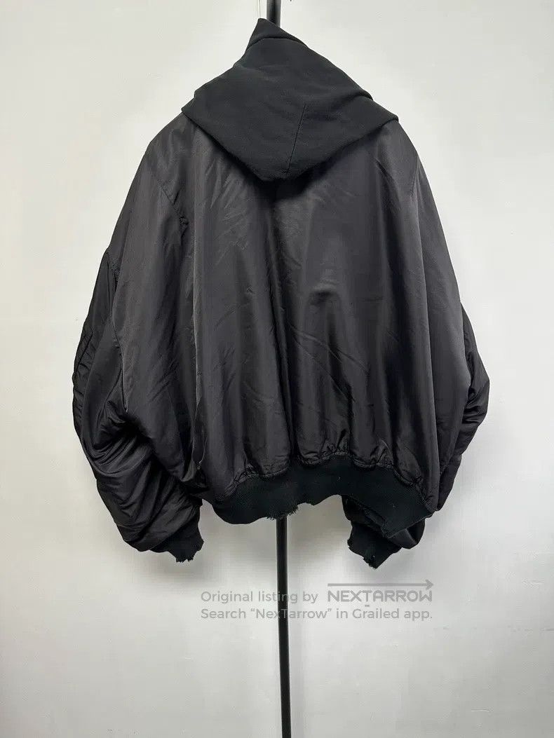 Balenciaga Balenciaga Solid Color Zip-Up Long Sleeve Jacket Size US S / EU 44-46 / 1 - 2 Thumbnail