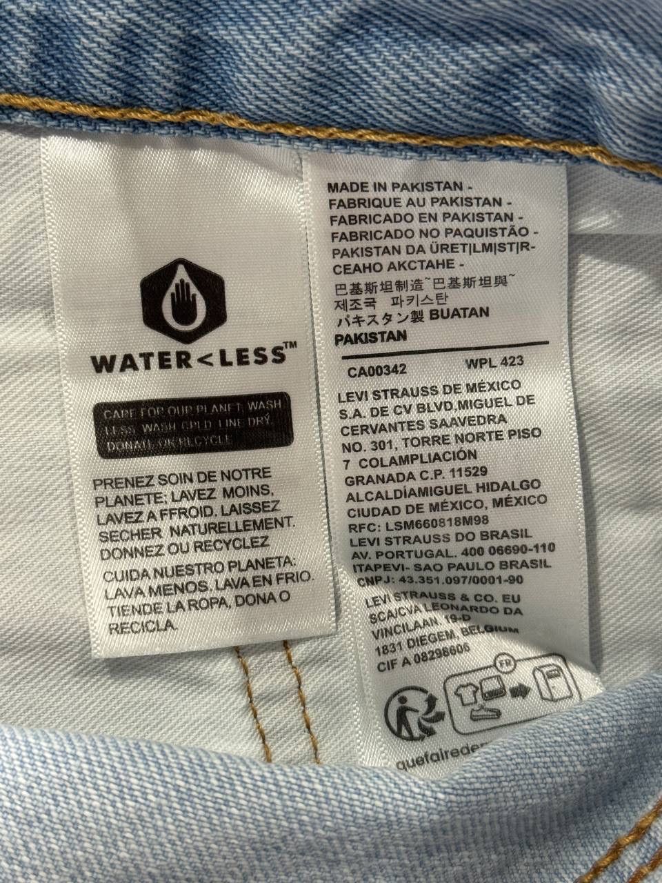 Levi's Levi’s 501 Thermodapt Jeans in Light Blue W34 L30 Size US 34 / EU 50 - 6 Thumbnail