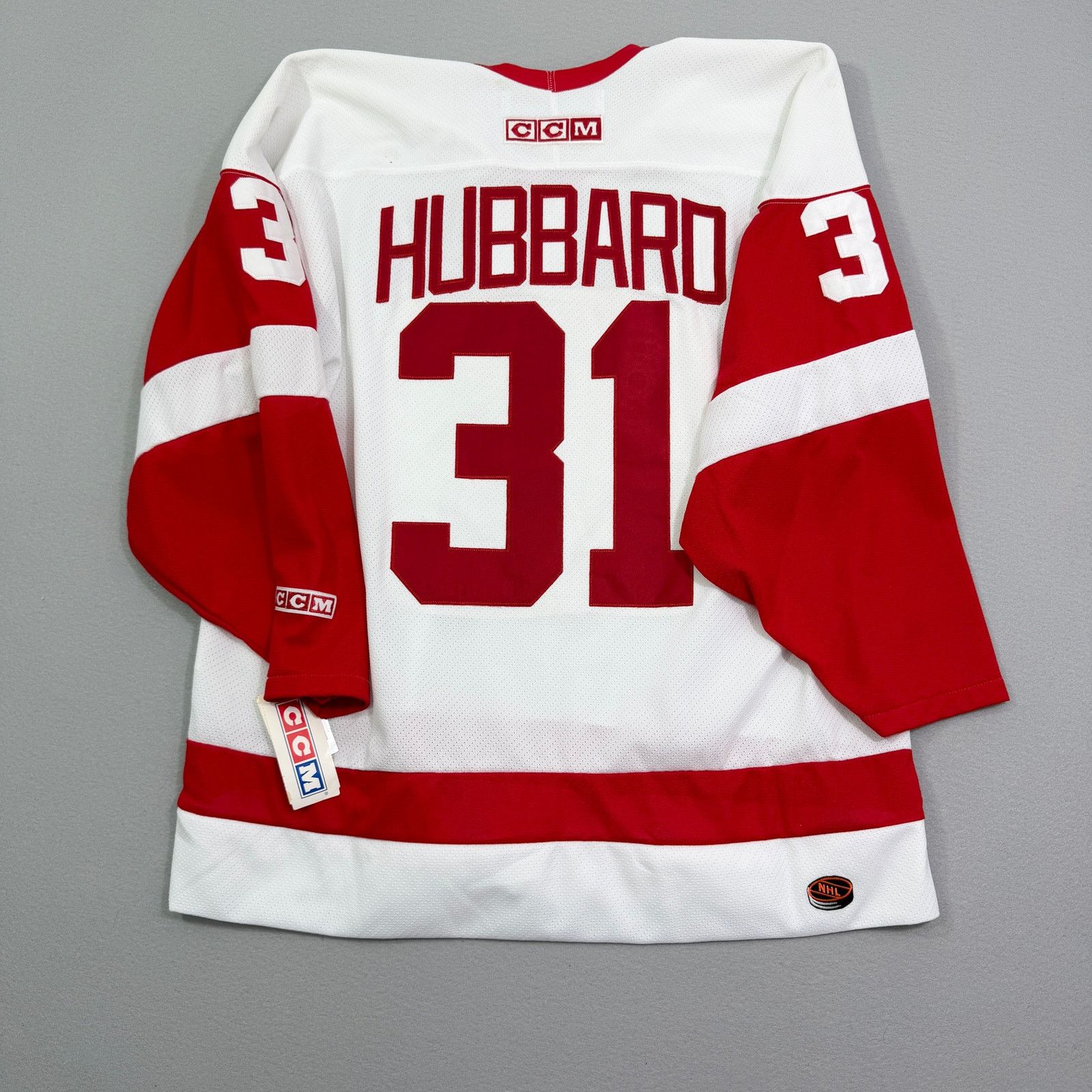 Vintage Vintage CCM Detroit Red Wings Hubbard #31 Hockey Jersey XL Size US XL / EU 56 / 4 - 11 Thumbnail