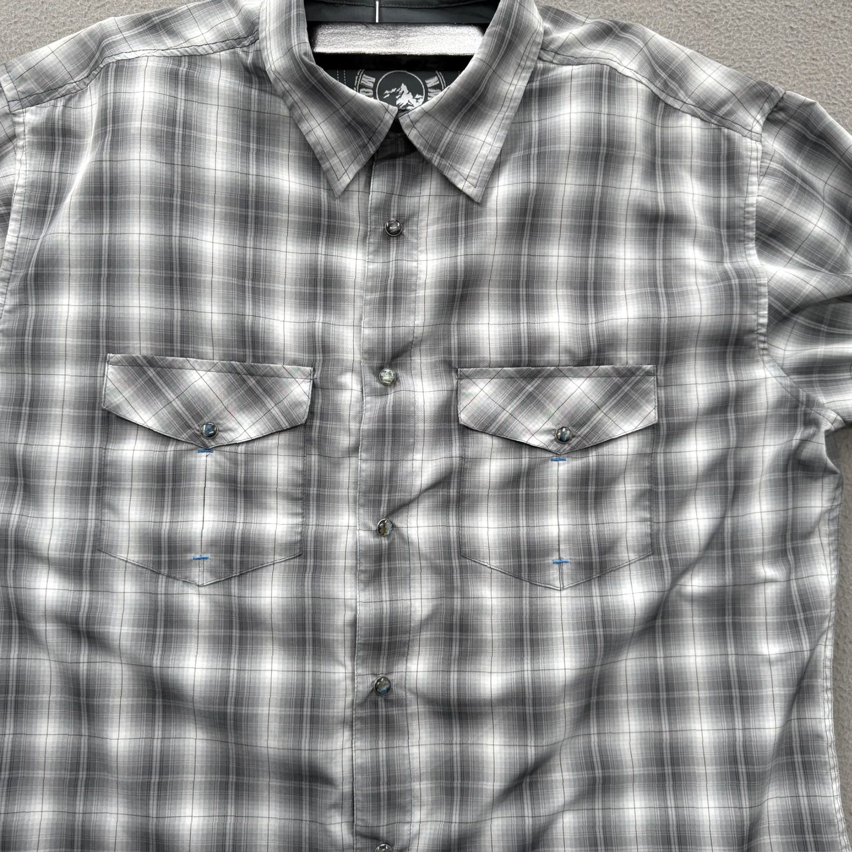 Vintage KÜHL Shirt Mens XL Gray Plaid Short Sleeve Button-Up IONIK Outdoor Size US XL / EU 56 / 4 - 7 Thumbnail