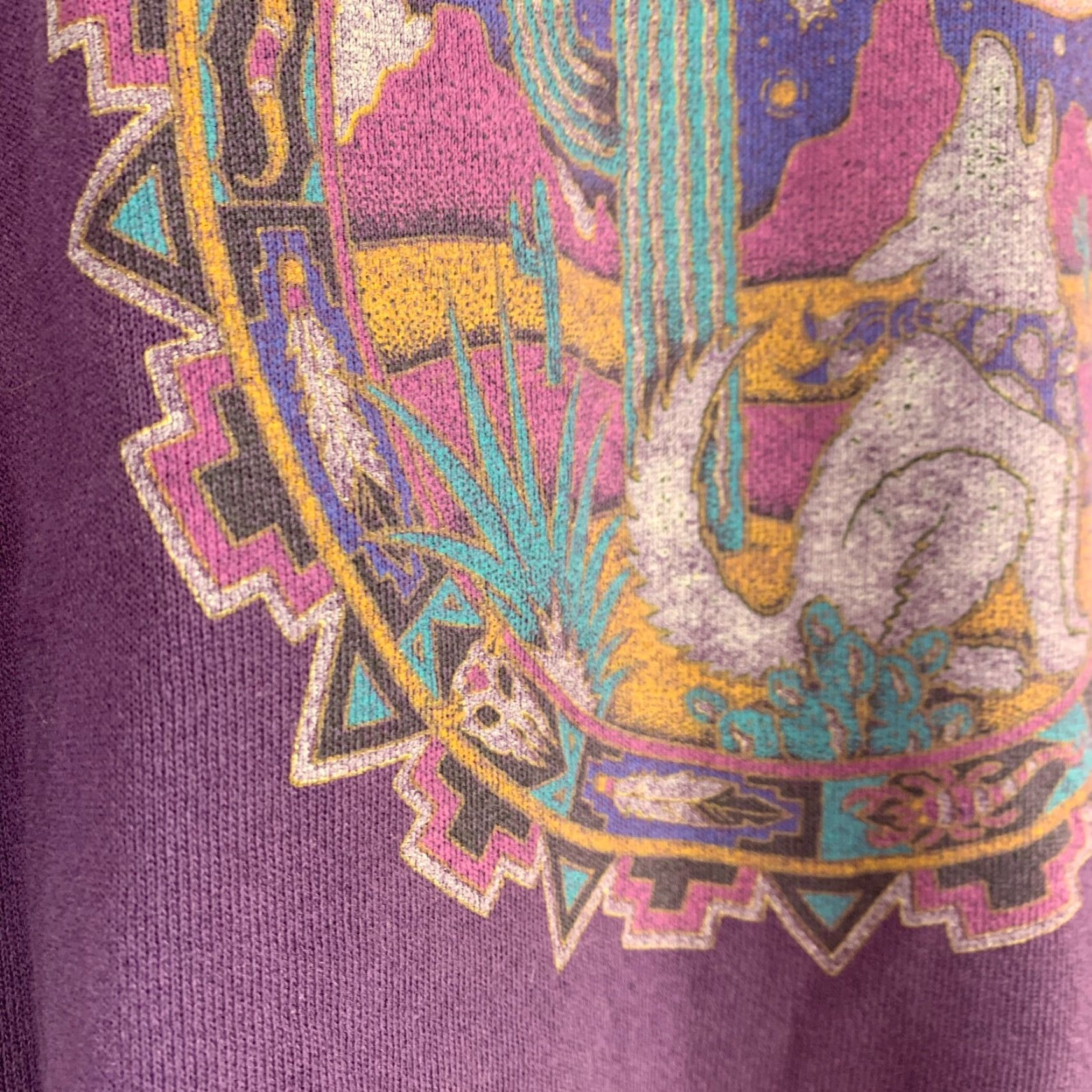 Hanes VINTAGE Hanes Sweatshirt Purple 90s Wolf Howling At The Moon Crew Neck Long Sleeve Cotton Blend Fleece Women's M Pop Culture Size M / US 6-8 / IT 42-44 - 3 Thumbnail