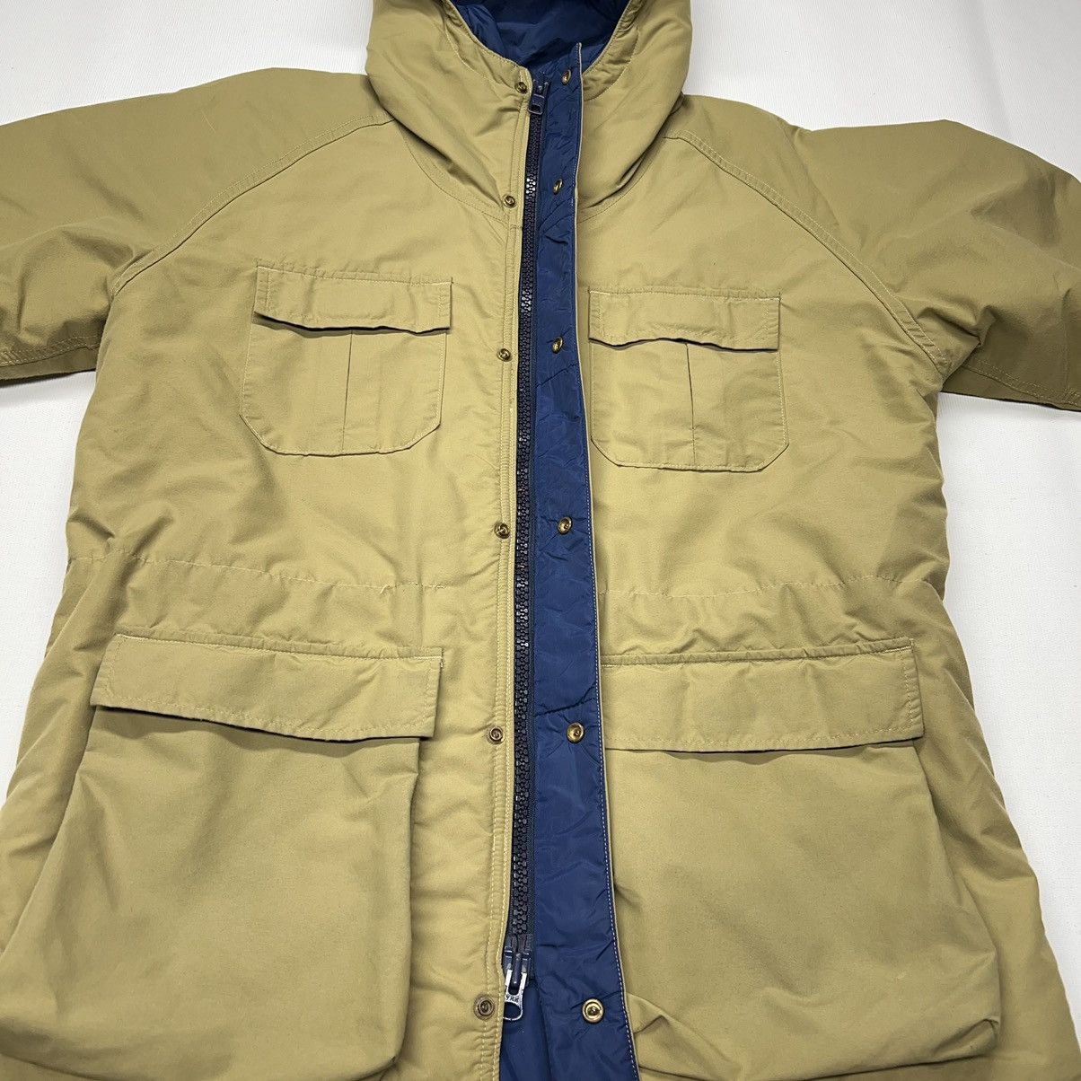 Vintage × Woolrich Woolen Mills Woolrich Jacket Beige Puffer Coat Cargo Full Zip Parka 90s Size US M / EU 48-50 / 2 - 9 Thumbnail