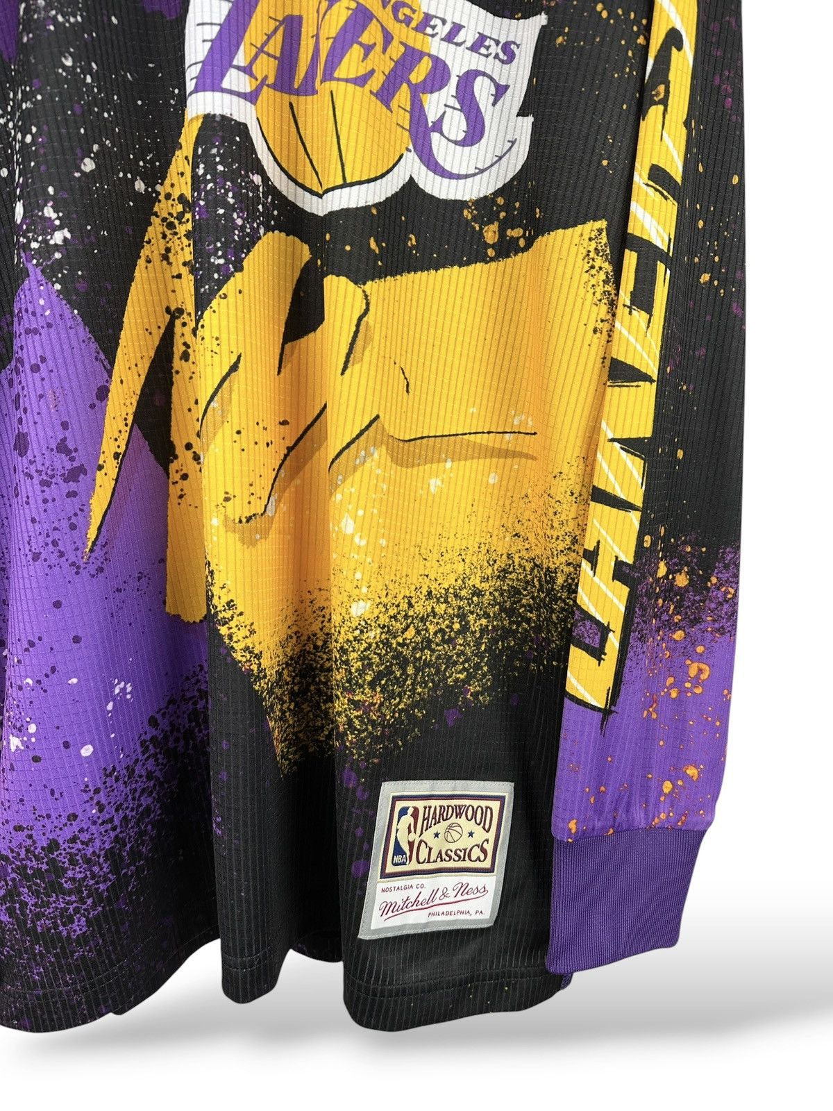 NBA Mitchell & Ness LA Lakers Hyper Hoops Moto L/S Shirt Jersey Size US M / EU 48-50 / 2 - 6 Thumbnail