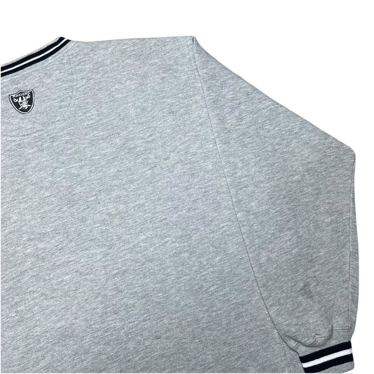 NFL 1990s NFL Oakland Raiders Lee Sport Embroidered Sweatshirt Size US L / EU 52-54 / 3 - 22 Thumbnail