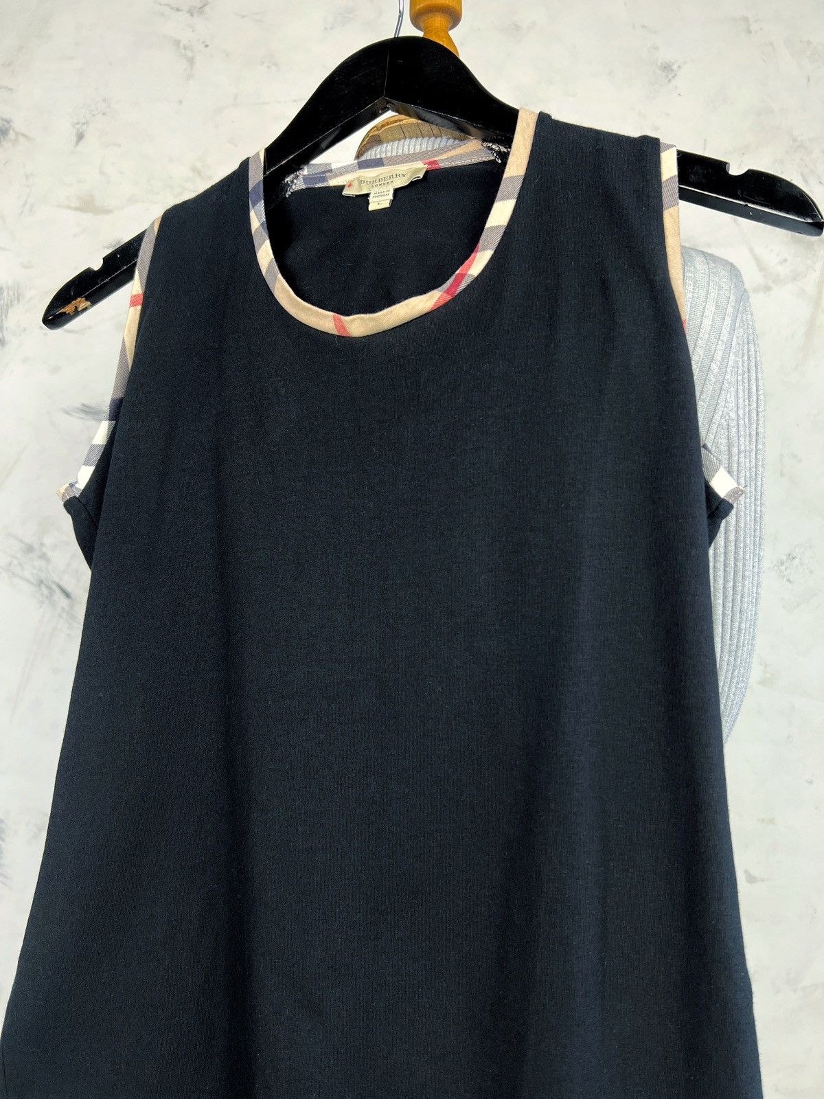 Burberry Vintage Burberry Sleeveless Top Size M - L Size L / US 10 / IT 46 - 2 Thumbnail