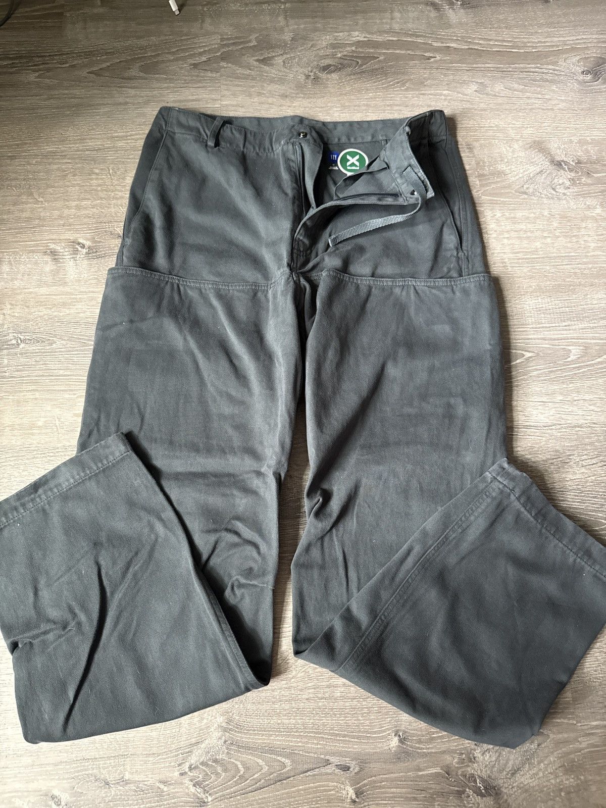 Yeezy Yeezy Gap mens trousers Size US 32 / EU 48 - 1 Thumbnail