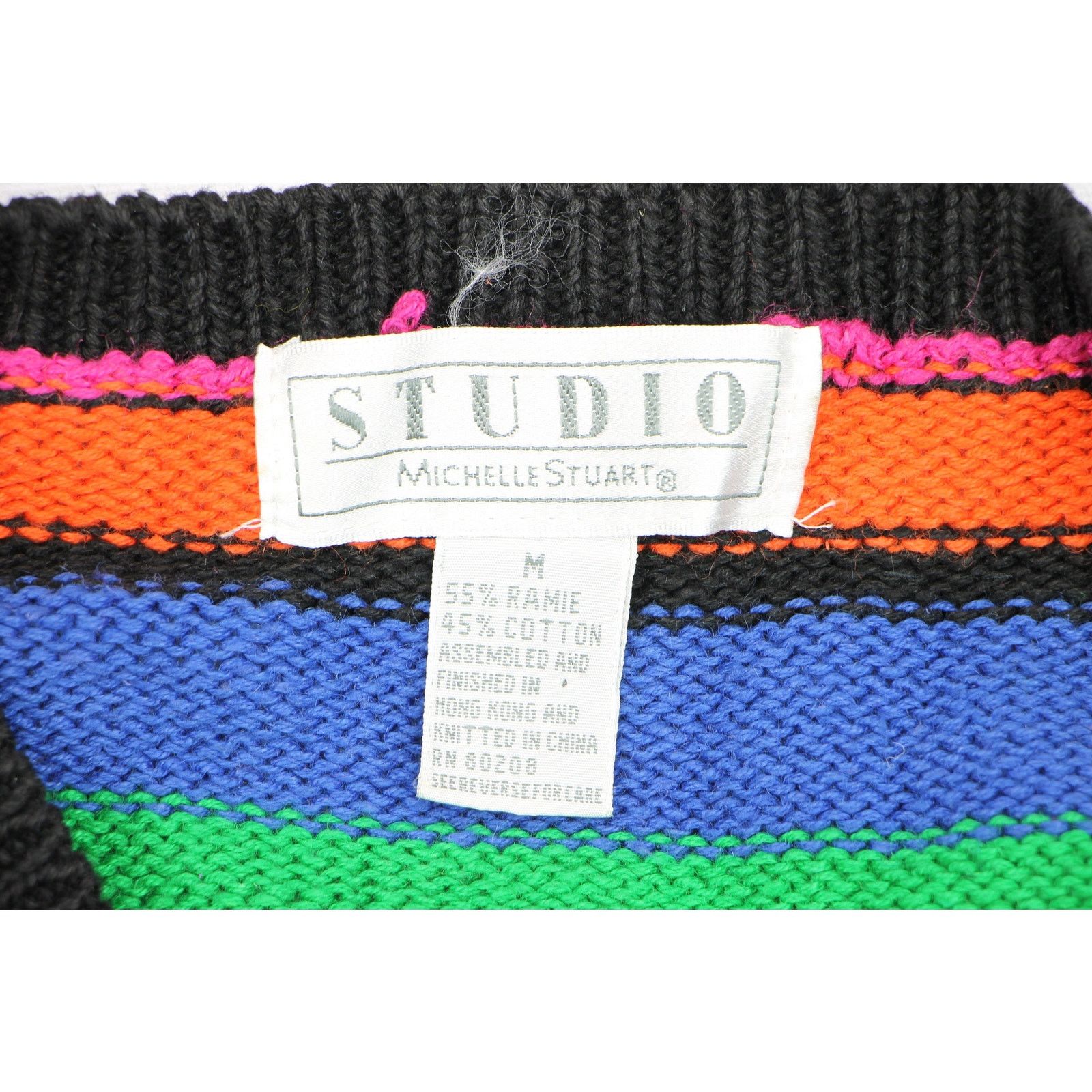 Vintage 1980s Vintage Rainbow Sequin Sweater Size M / US 6-8 / IT 42-44 - 7 Thumbnail