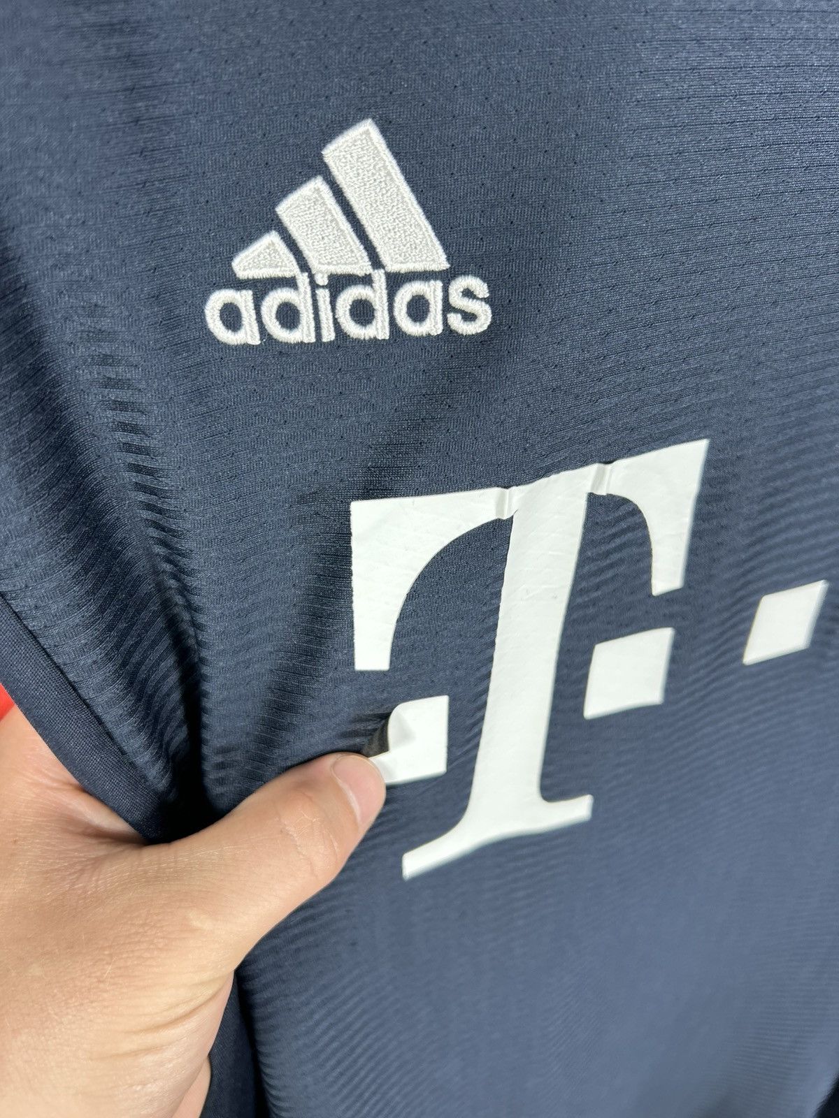 Adidas Bayern Munchen 2015/16 Soccer Jersey Adidas Size L Size US L / EU 52-54 / 3 - 7 Thumbnail