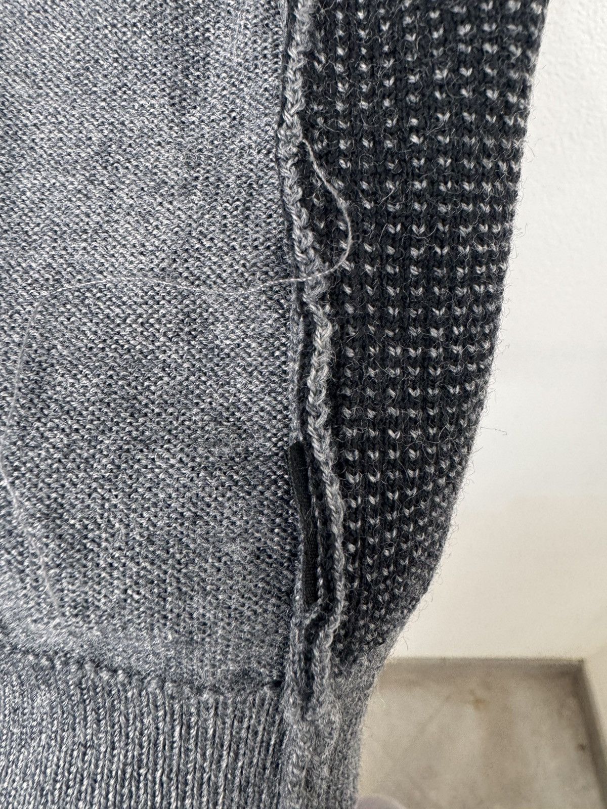 Hugo Boss Hugo Boss Men Knitted Zip-Up Sweater Gray Size M Size US M / EU 48-50 / 2 - 8 Thumbnail