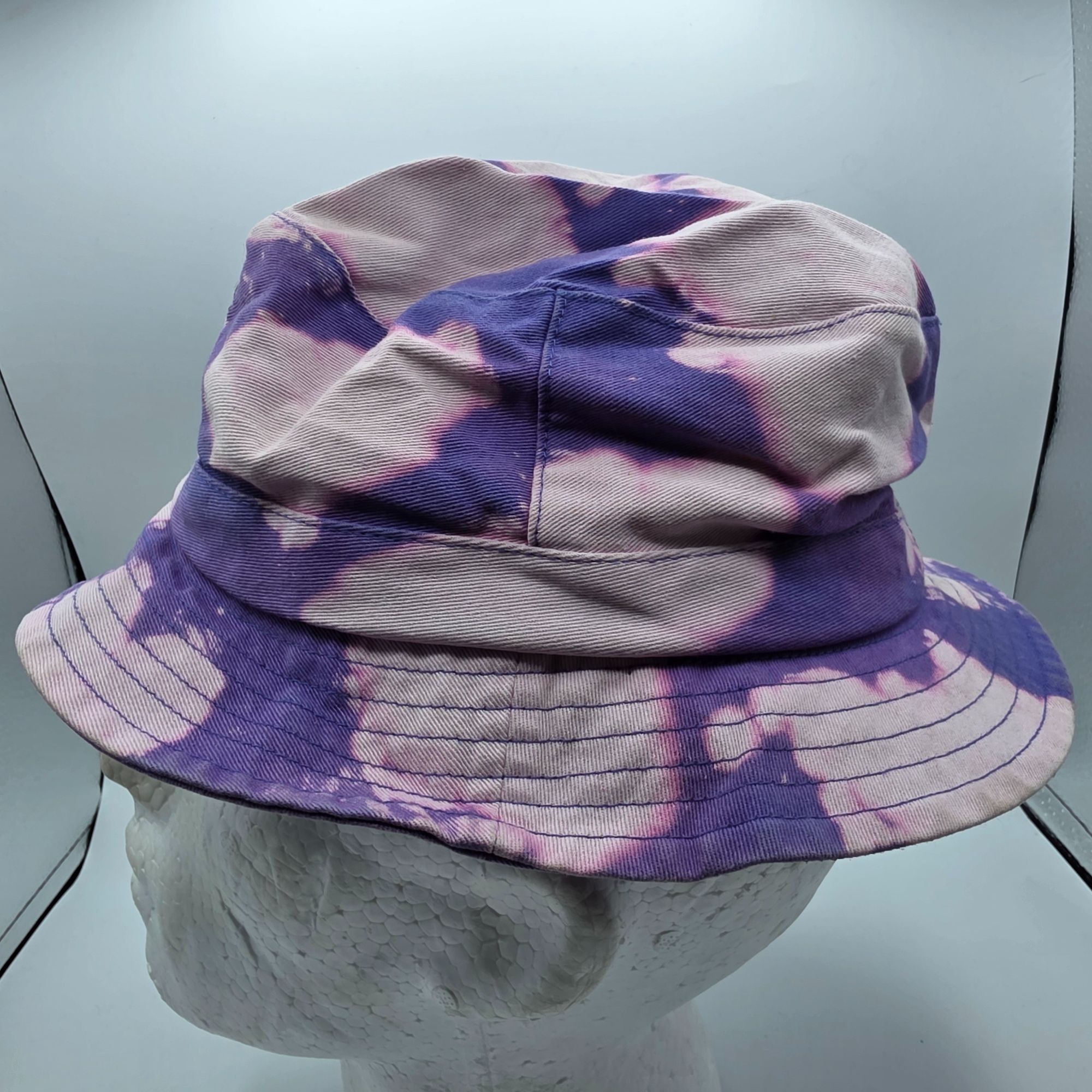 Adidas Adidas Reverse Dye Adults Purple Bucket Hat Casual Outdoors Size ONE SIZE - 2 Thumbnail