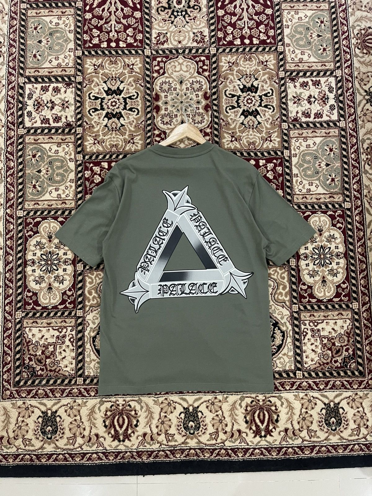 Palace Palace Tri-Og Tshirt Size US L / EU 52-54 / 3 - 2 Thumbnail