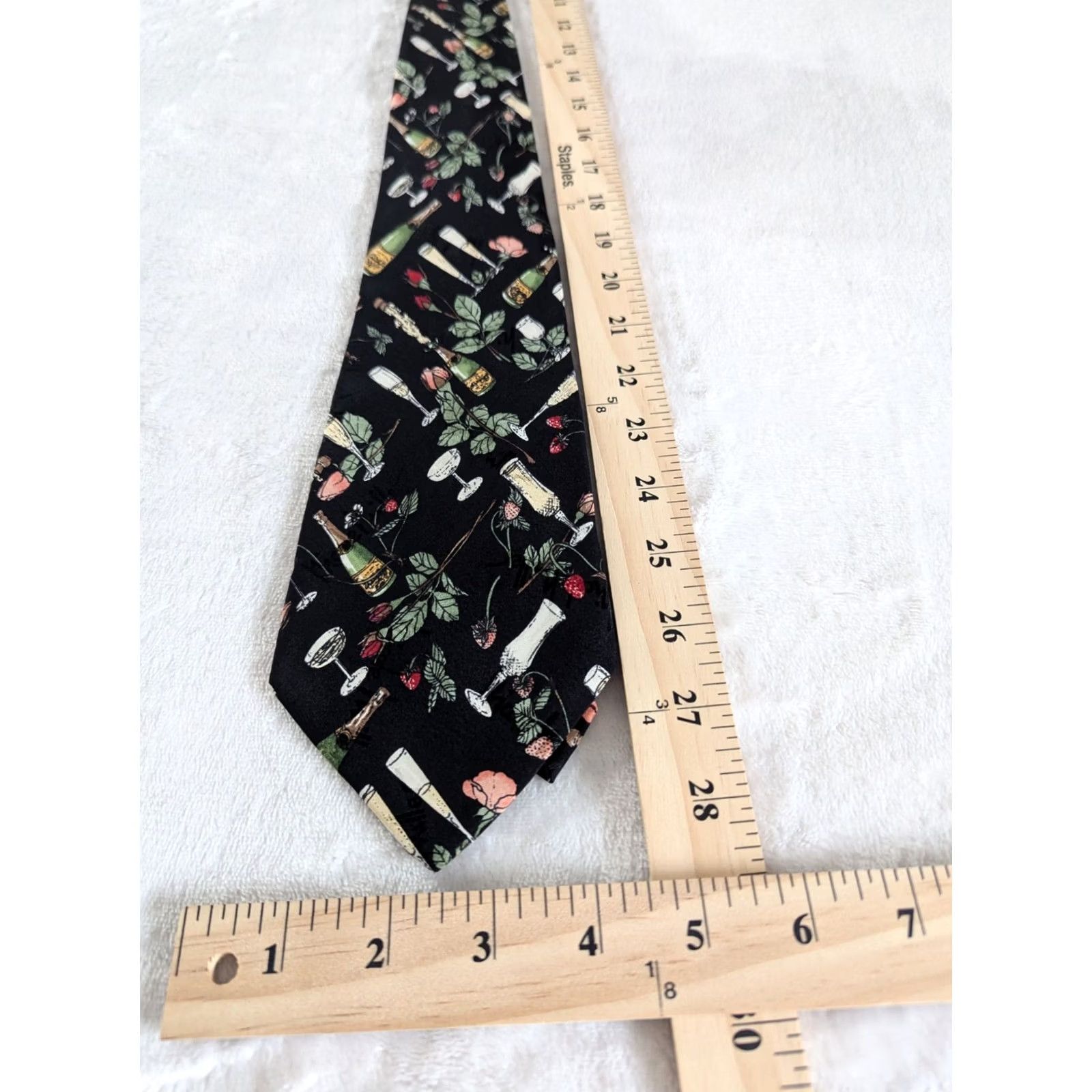 Nicole Miller Nicole Miller Tie Silk Alcohol Themed Holiday Party Champagne NYE Ivory Silk Adult Men Novelty Shirt? Size ONE SIZE - 5 Thumbnail