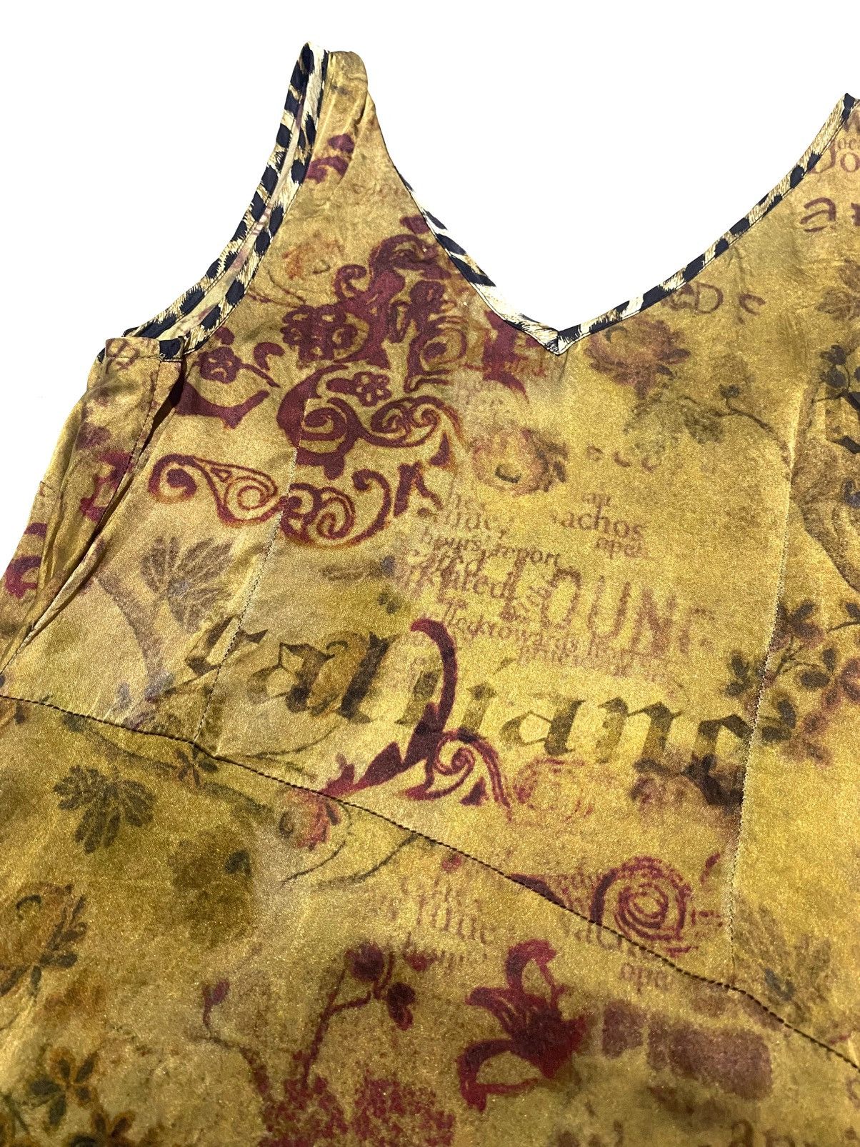 John Galliano JOHN GALLIANO SILK MIDI DRESS Size XS / US 0-2 / IT 36-38 - 9 Thumbnail