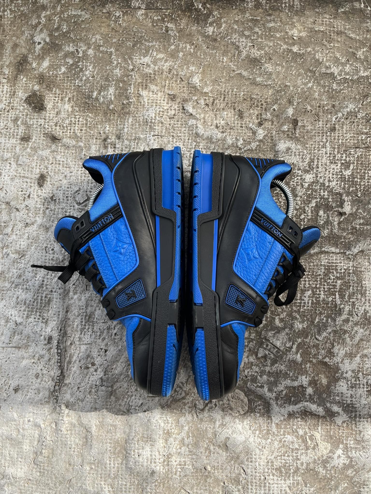 Louis Vuitton Louis Vuitton LV Trainers [RARE] Size US 8 / EU 41 - 3 Thumbnail