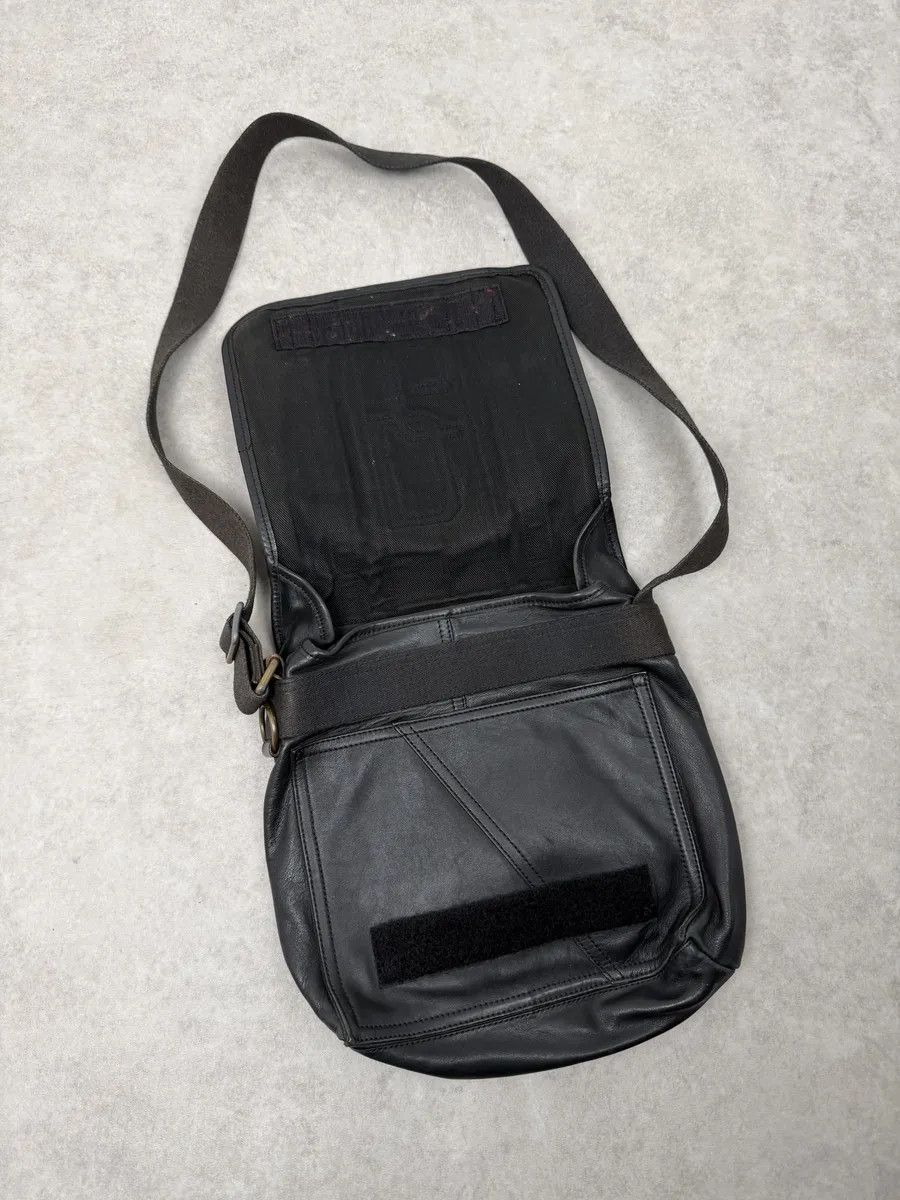 Dolce & Gabbana 2000s Dolce & Gabbana Black Leather Shoulder Bag Size ONE SIZE - 7 Thumbnail