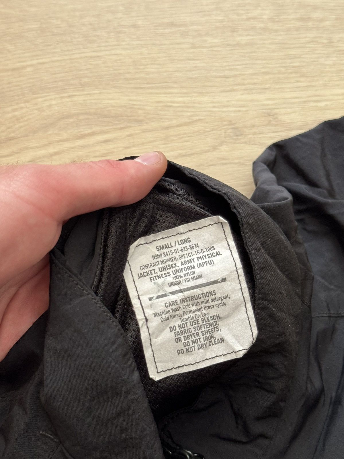 Other US Army Physical Fitness Uniform USMC Full Zip Jacket Size US L / EU 52-54 / 3 - 6 Thumbnail