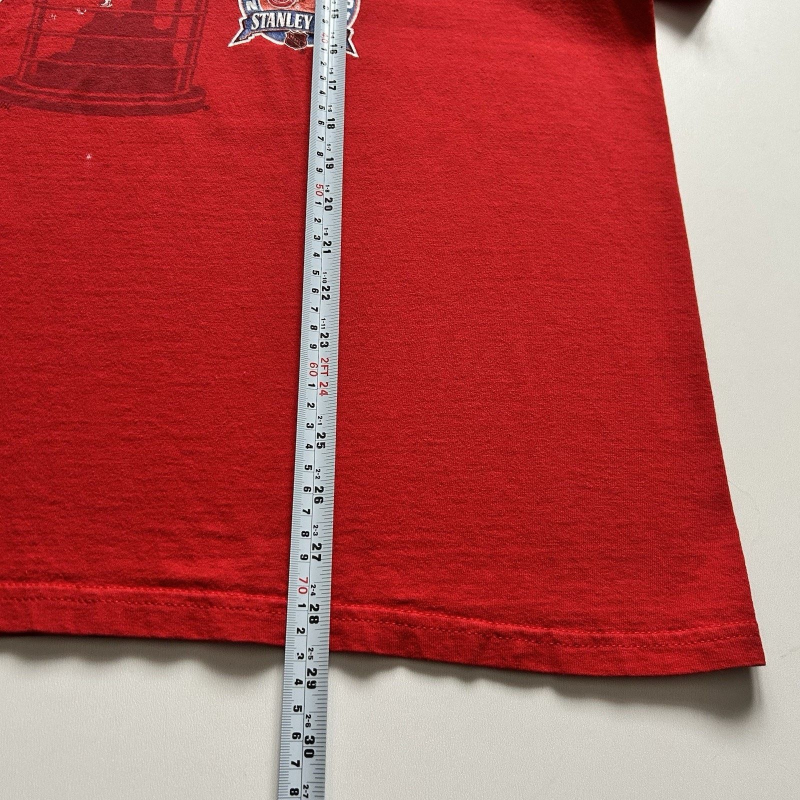 Hanes Vintage Detroit Red Wings 2002 Stanley Cup Champs T Shirt XL Size US XL / EU 56 / 4 - 7 Thumbnail