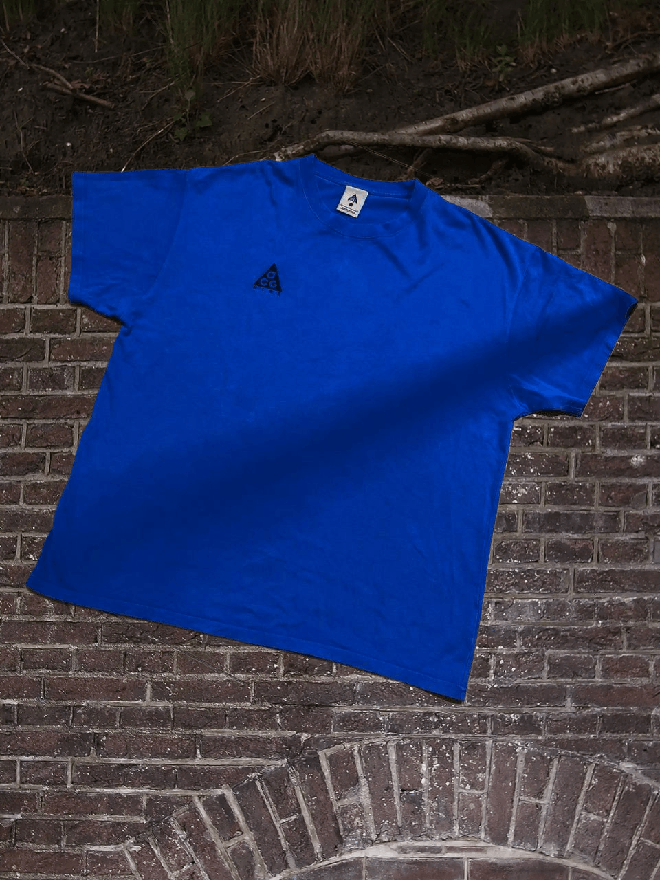 Nike ACG T-Shirt blue Nike ACG vintage streetwear Size US XL / EU 56 / 4 - 1 Thumbnail