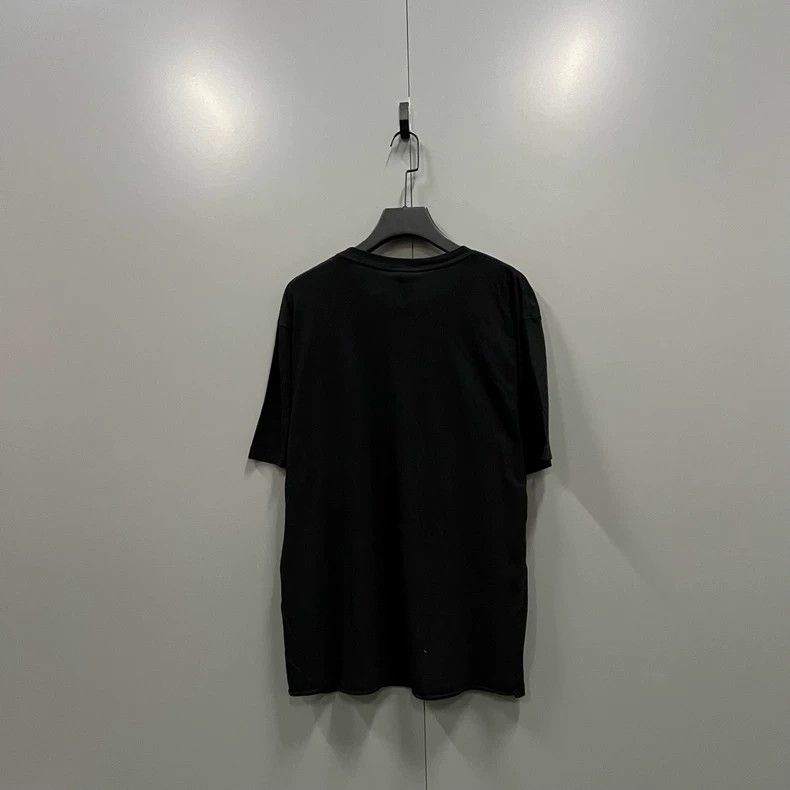 Yves Saint Laurent Saint LaurentBlack short-sleeved T-shirt 2503-Nextarrow Size US M / EU 48-50 / 2 - 2 Thumbnail