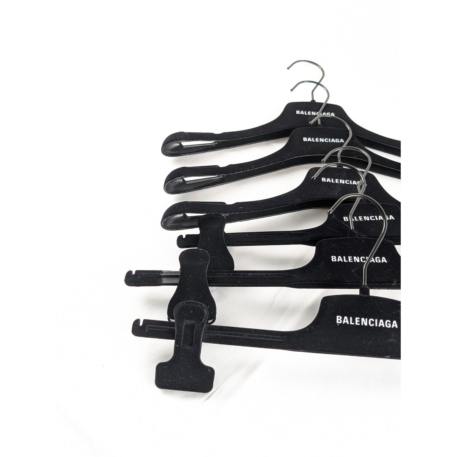 Balenciaga o1rshd1 Q:3 / 3 Top Hangers and 3 Bottom Hangers in Black Size ONE SIZE - 6 Thumbnail
