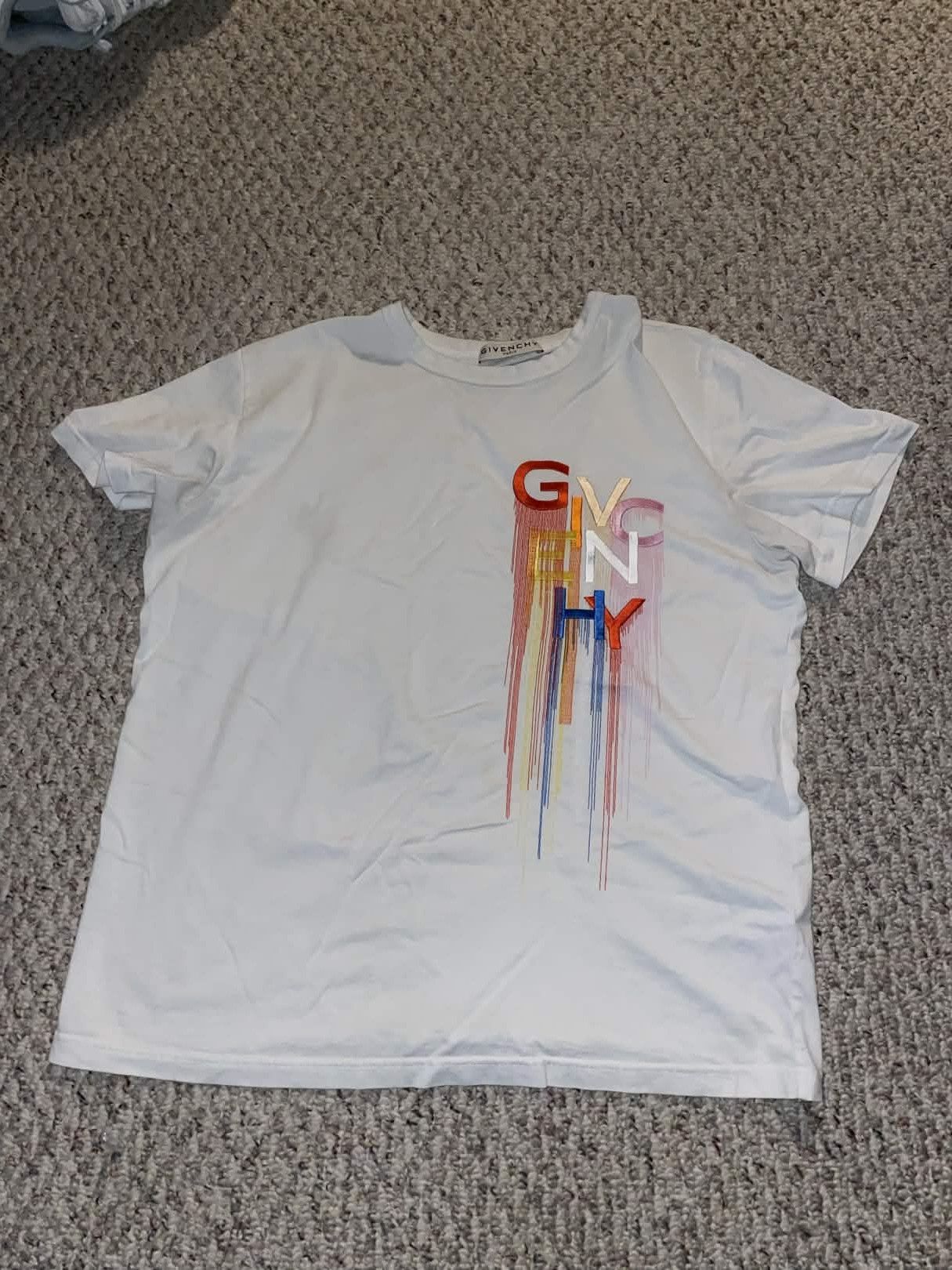 Givenchy Givenchy White Rainbow T Shirt Size US S / EU 44-46 / 1 - 1 Thumbnail