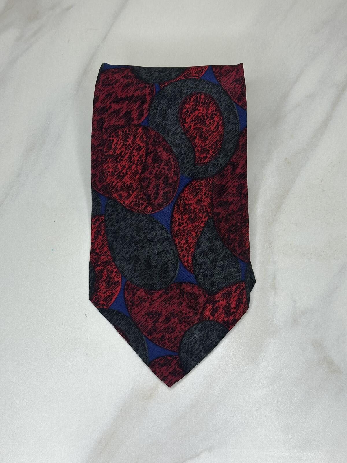 Pierre Balmain Vintage Pierre Balmain Paris 100% Italian silk tie red/grey Size ONE SIZE - 1 Thumbnail
