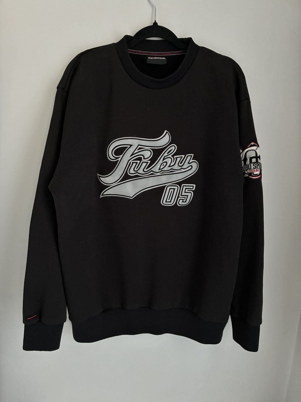 Fubu FUBU crewneck OG usa Vintage 90s rap baggy skate y2k Size US M / EU 48-50 / 2 - 6 Thumbnail