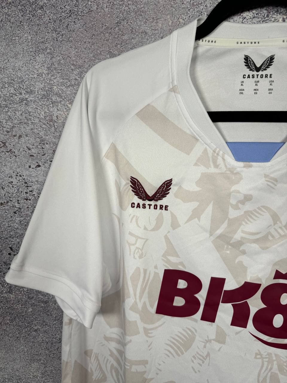Castore Aston Villa 2023/24 Away Castore Soccer Jersey XL Size Size US XL / EU 56 / 4 - 6 Thumbnail