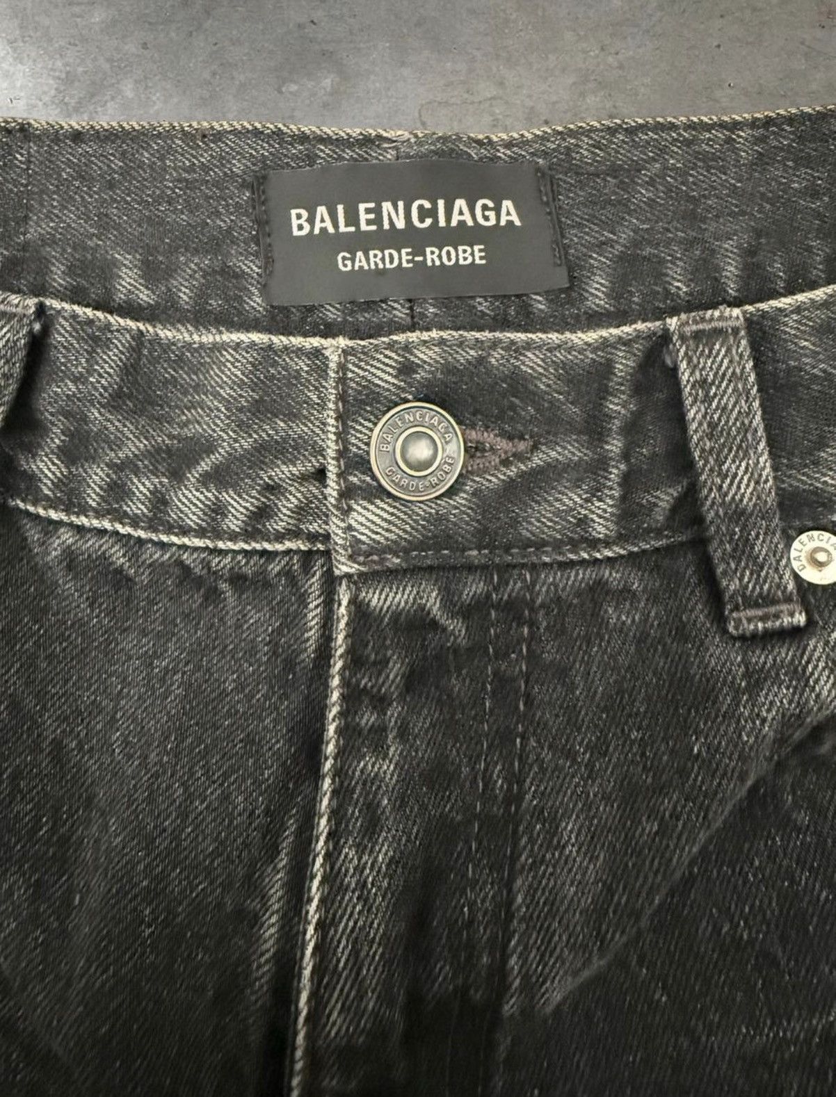 Balenciaga balenciaga 2023 garde-robe bootcut jeans Size US 31 - 4 Thumbnail