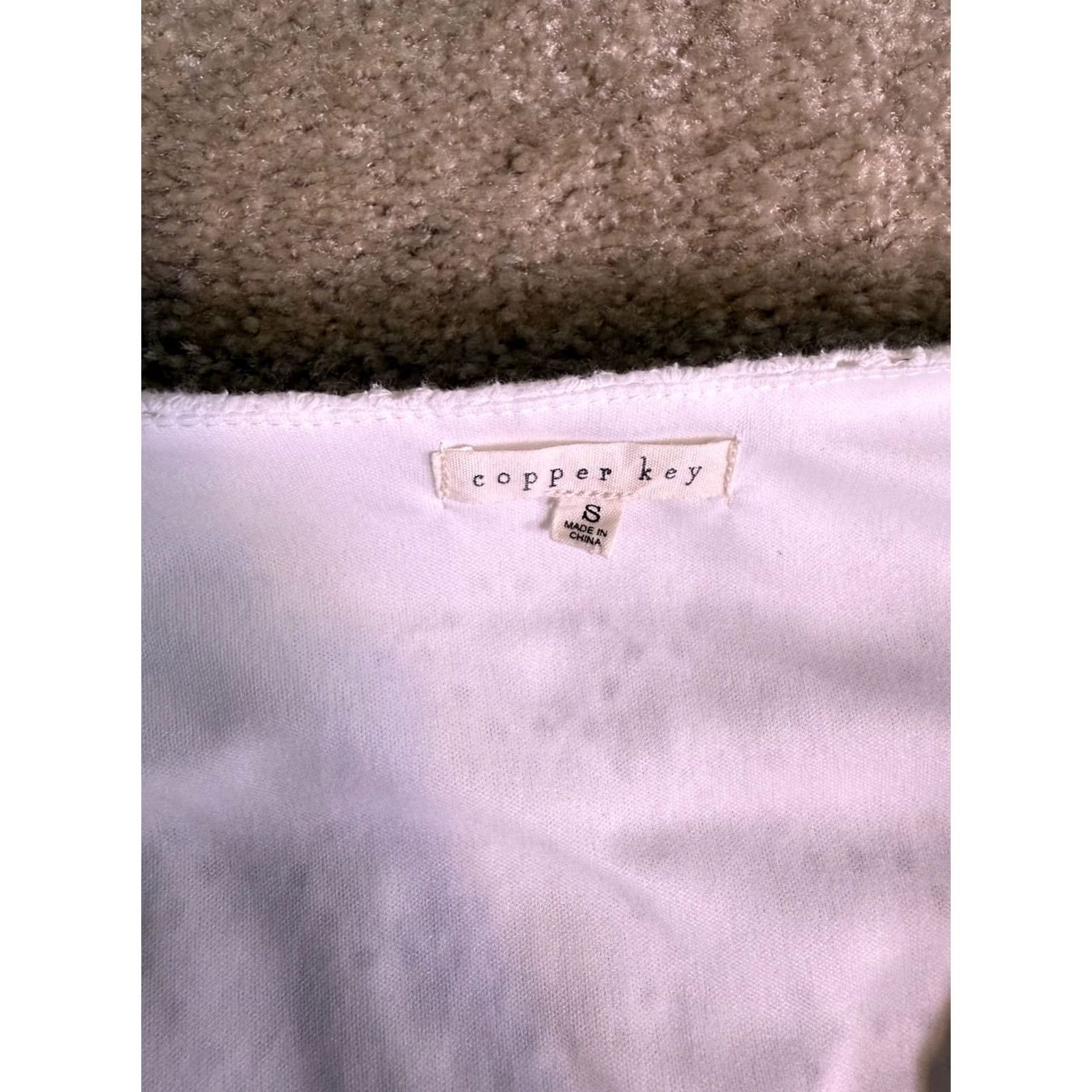 Vintage Copper Key White Cotton Eyelet Fit & Flare Dress Cap Sleeve V-Neck Size S Size S / US 4 / IT 40 - 6 Thumbnail