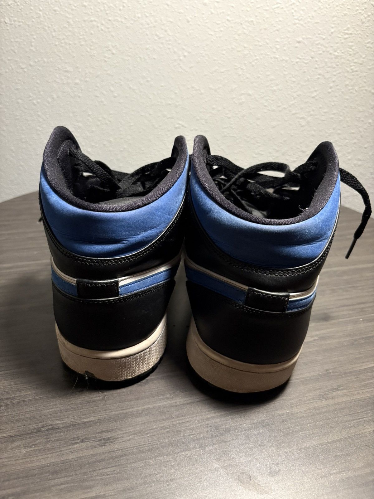 Jordan Brand × Nike Jordan 1 Mid White Black Racer Blue Size US 12 / EU 45 - 2 Thumbnail