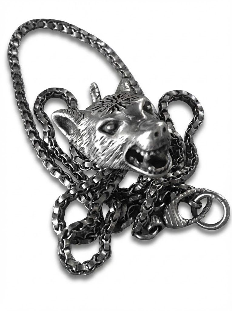 Gucci Gucci .925 Silver Anger Forest Wolf Head Pendant Necklace Size ONE SIZE - 1 Thumbnail