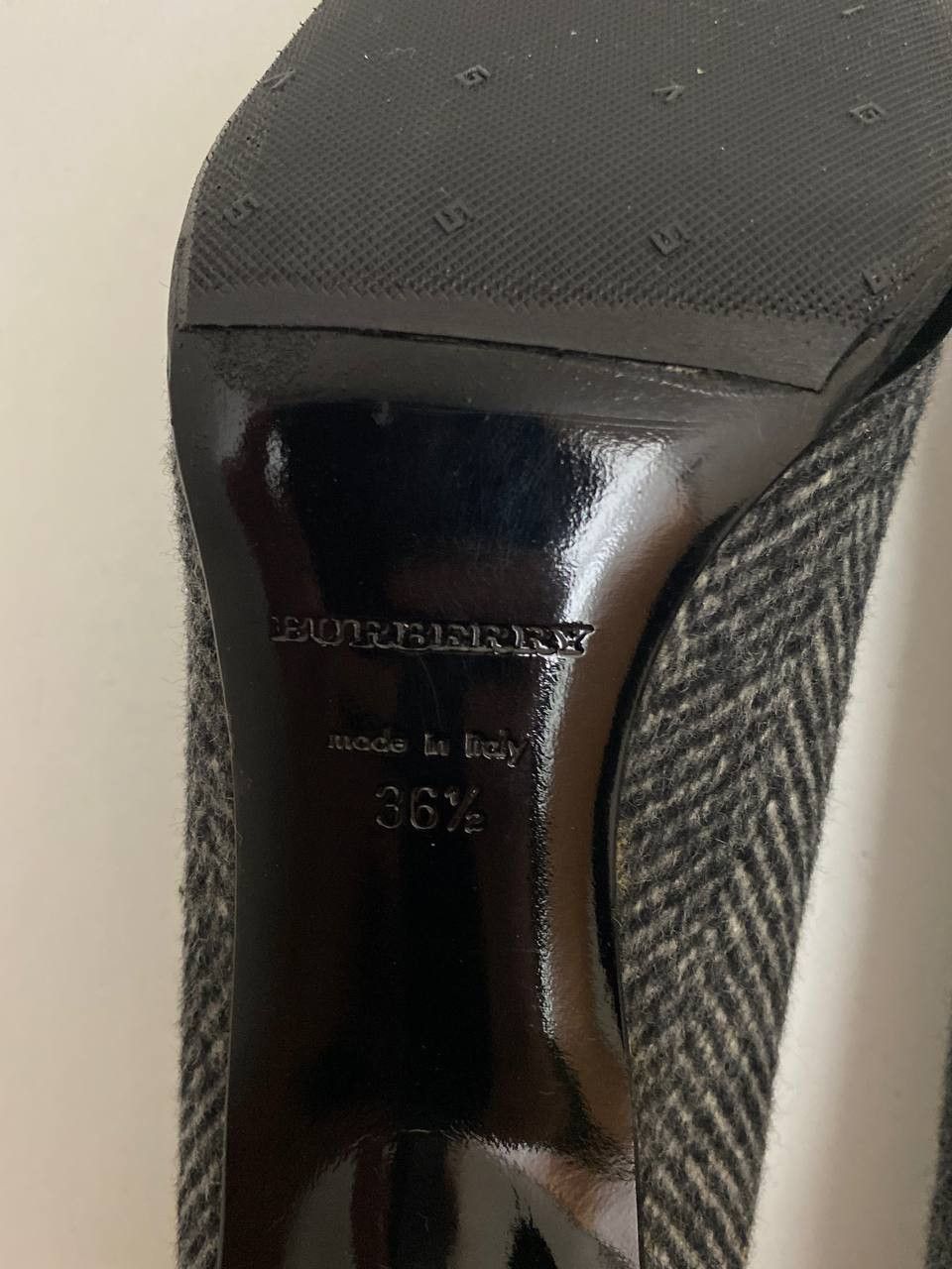 Burberry Burberry Nova Logo Black Pump Wool High Heels Shoes Vintage Size US 6.5 / IT 36.5 - 10 Thumbnail