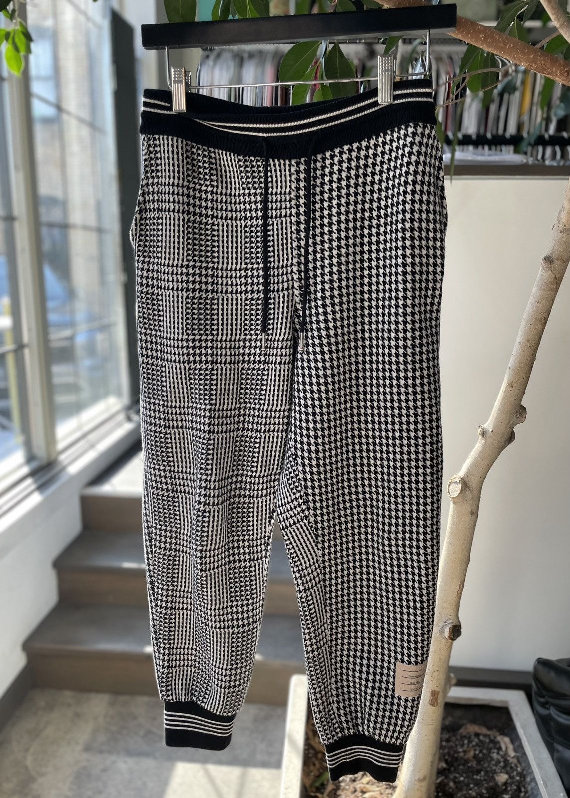 Thom Browne Thom Browne Jacquard Knit Pants Size US 28 / EU 44 - 3 Thumbnail