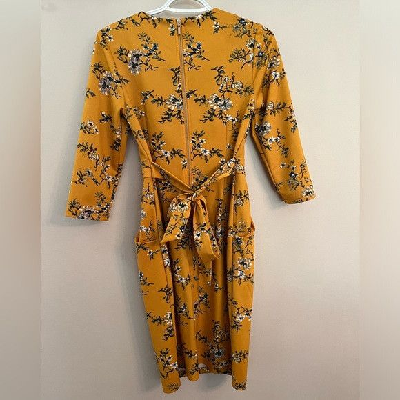 Other Yellow floral dress size small Size S / US 4 / IT 40 - 3 Thumbnail