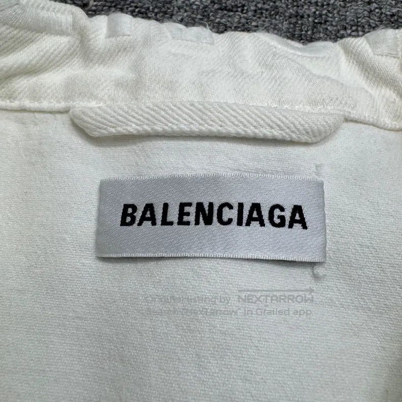 Balenciaga Balenciaga Collar Embroidered Letter Denim Jacket Size XXS / US 00 / IT 34 - 2 Thumbnail