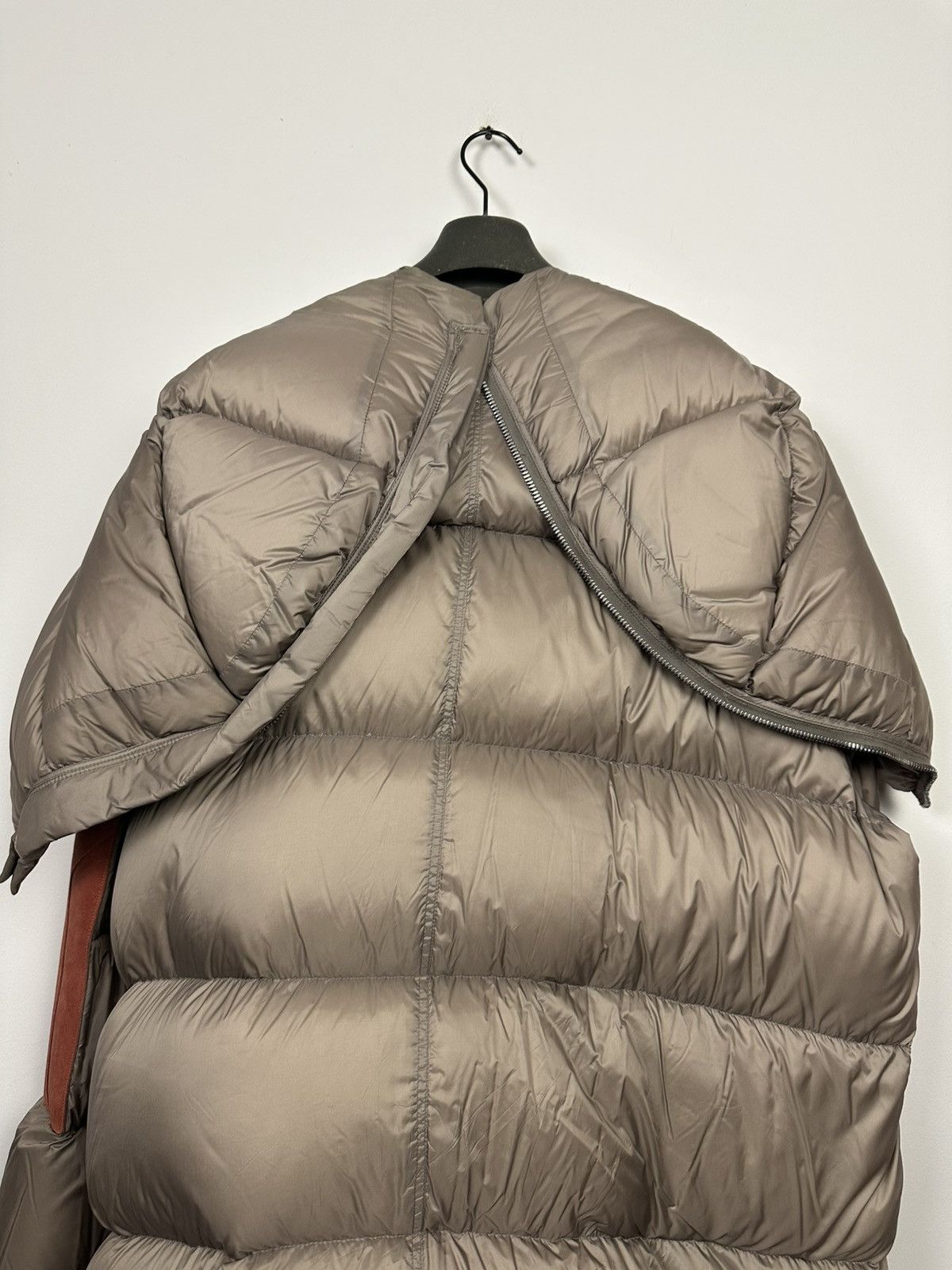 Rick Owens FW19 ‘LARRY’ Exploder Secret Puffer Size US M / EU 48-50 / 2 - 6 Thumbnail