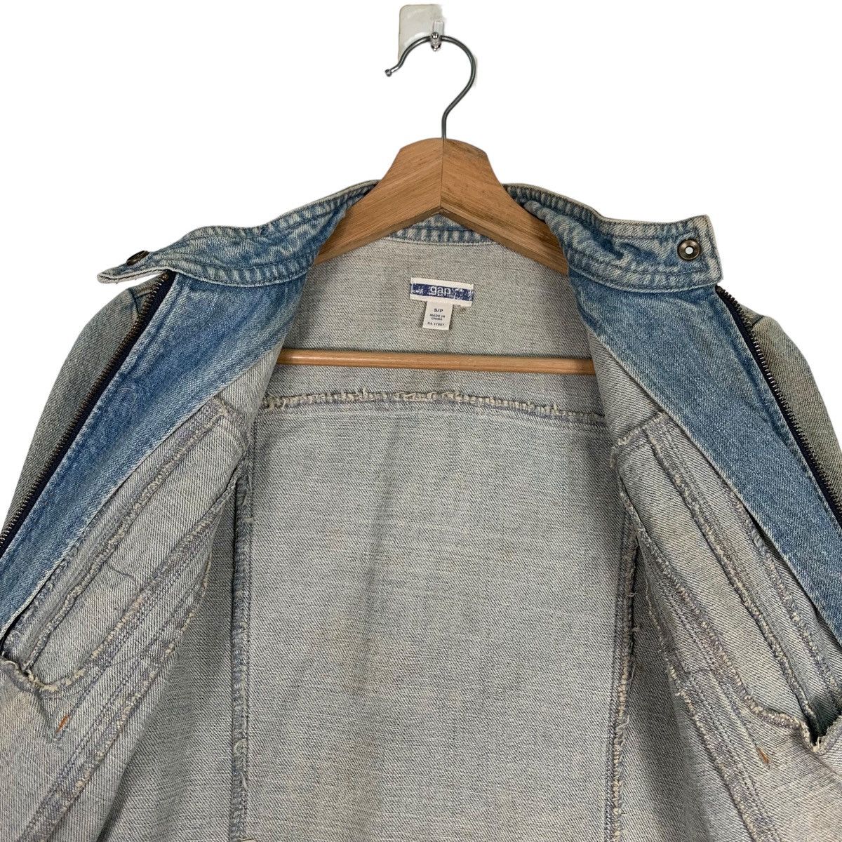 Gap GAP Washed Cropped Denim Jacket #0601-C28 Size S / US 4 / IT 40 - 14 Thumbnail