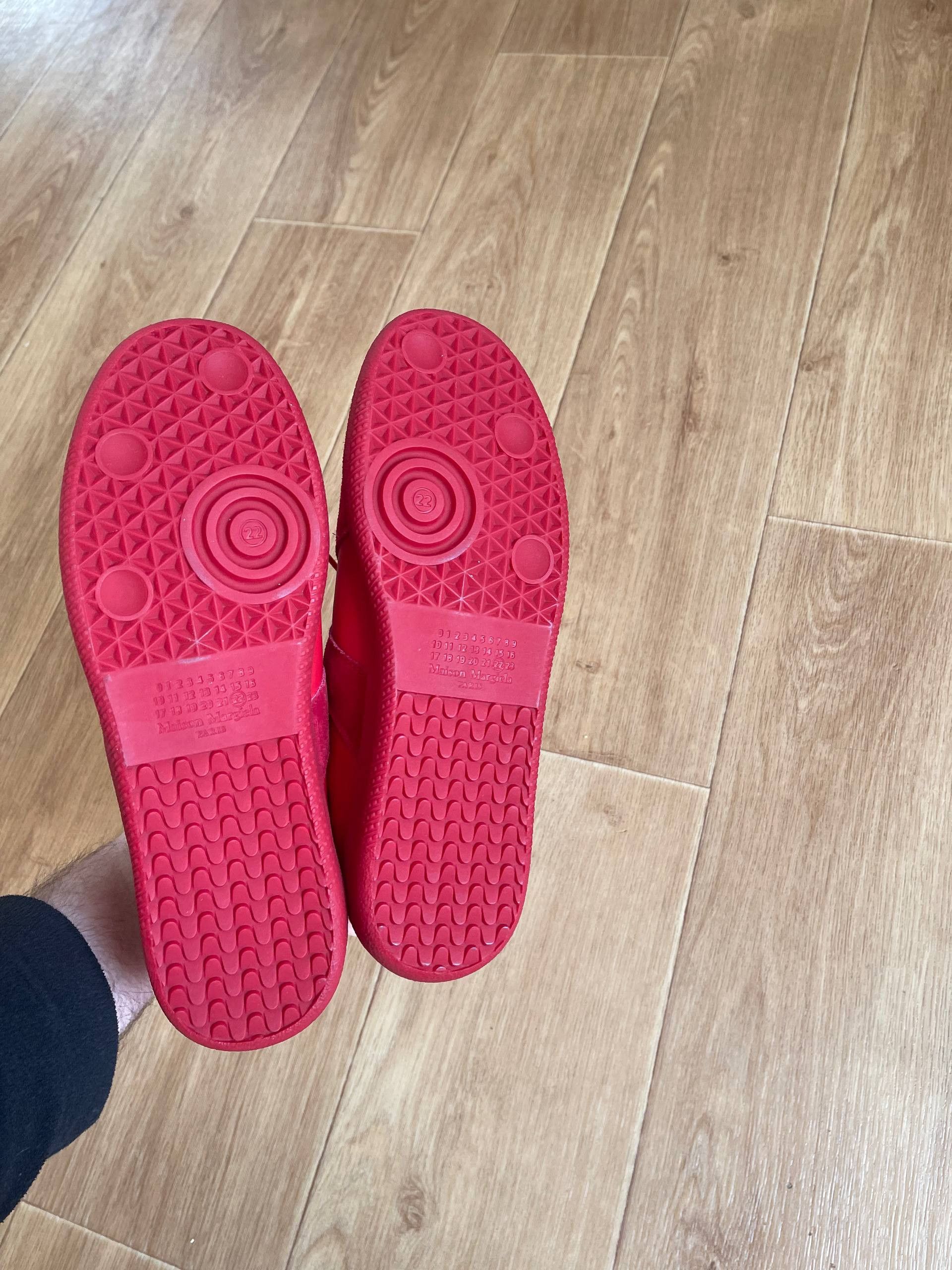 Maison Margiela Maison Martin Margiela MMM Low tTop Replica Red Sneaers Sz42 Size US 9 / EU 42 - 21 Thumbnail