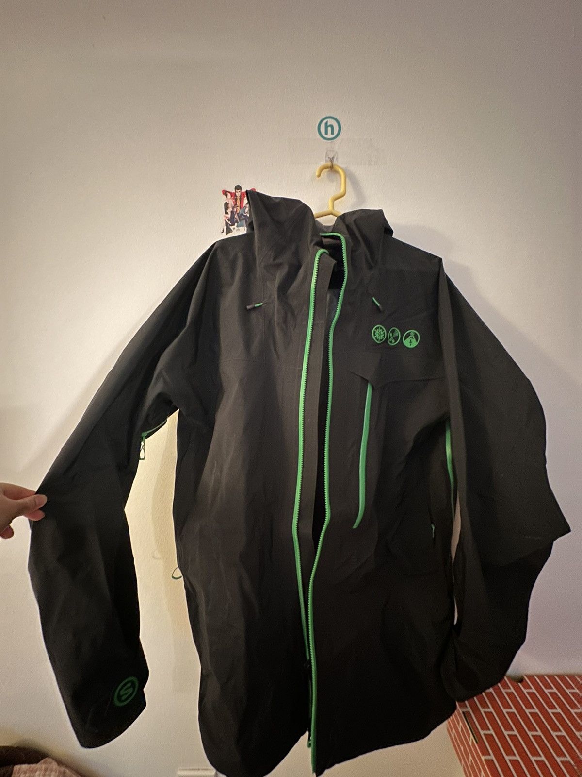 image of Hidden x Salomon Shell Jacket in Black, Men's (Size 2XL)