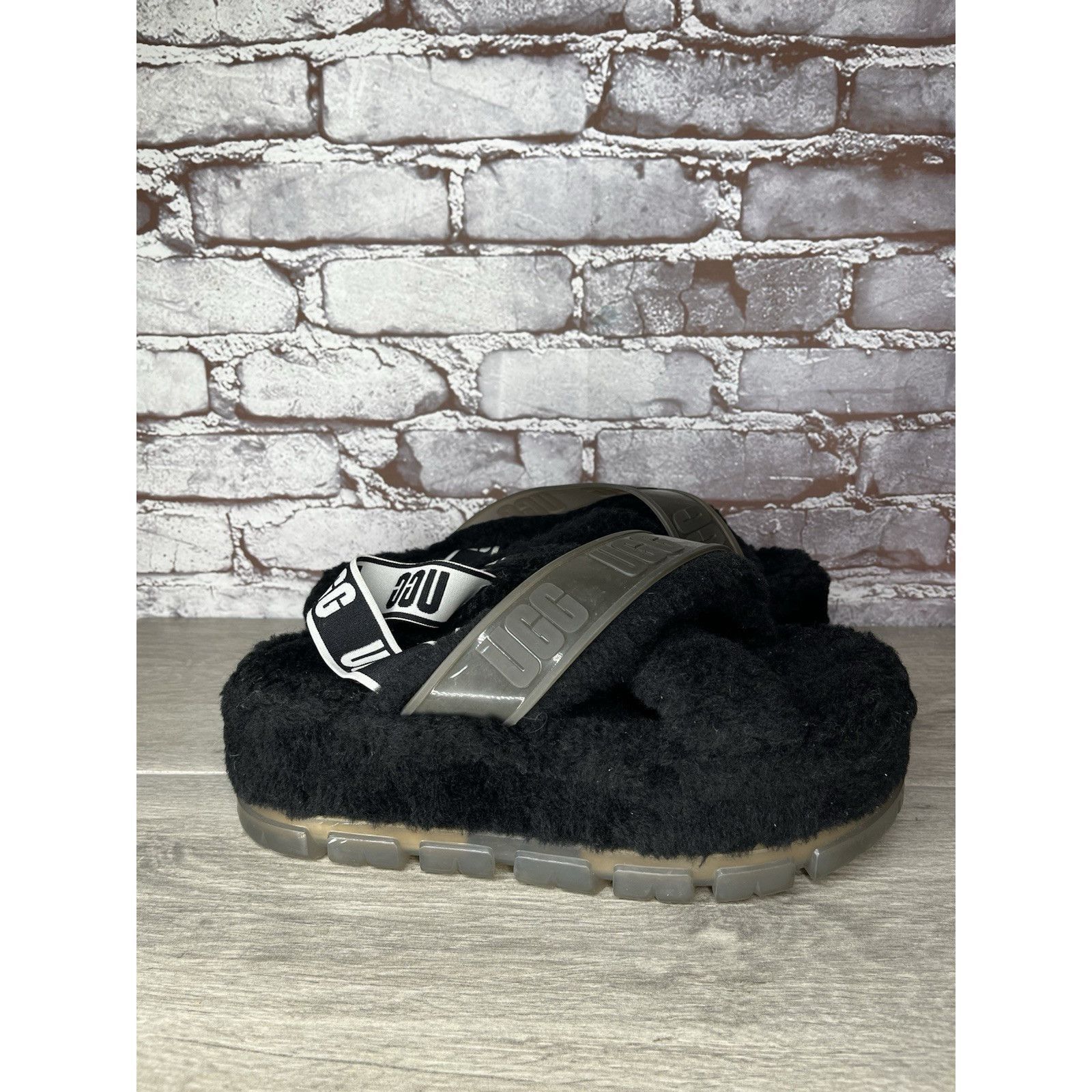 Ugg UGG Fuzzita Black Fur Slingback Slipper Platform Sandals Wom Size US 10 / IT 40 - 3 Thumbnail
