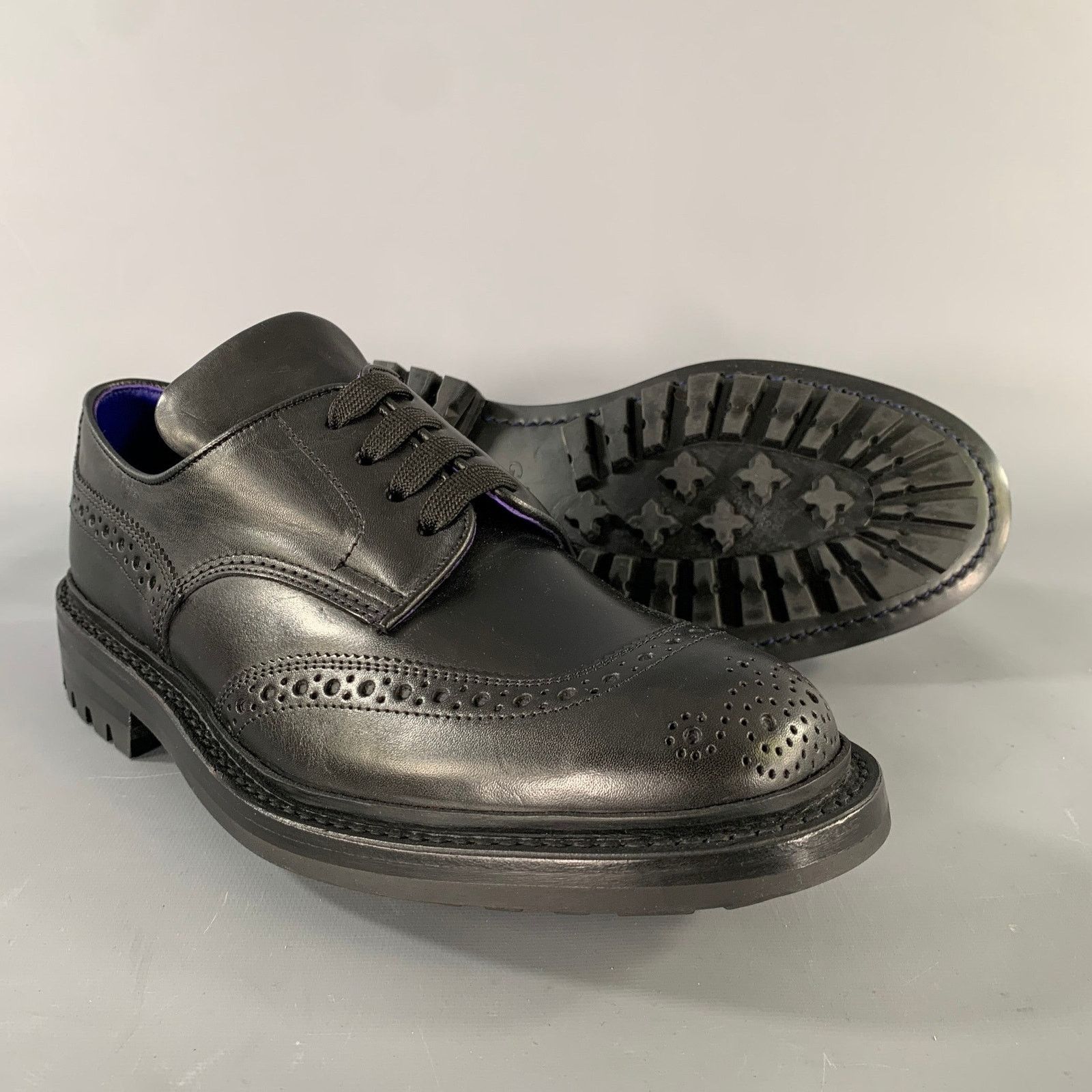 Burberry Size 8 Black Perforated Leather Lace Up Lace Up Shoes Size US 8 / EU 41 - 5 Thumbnail