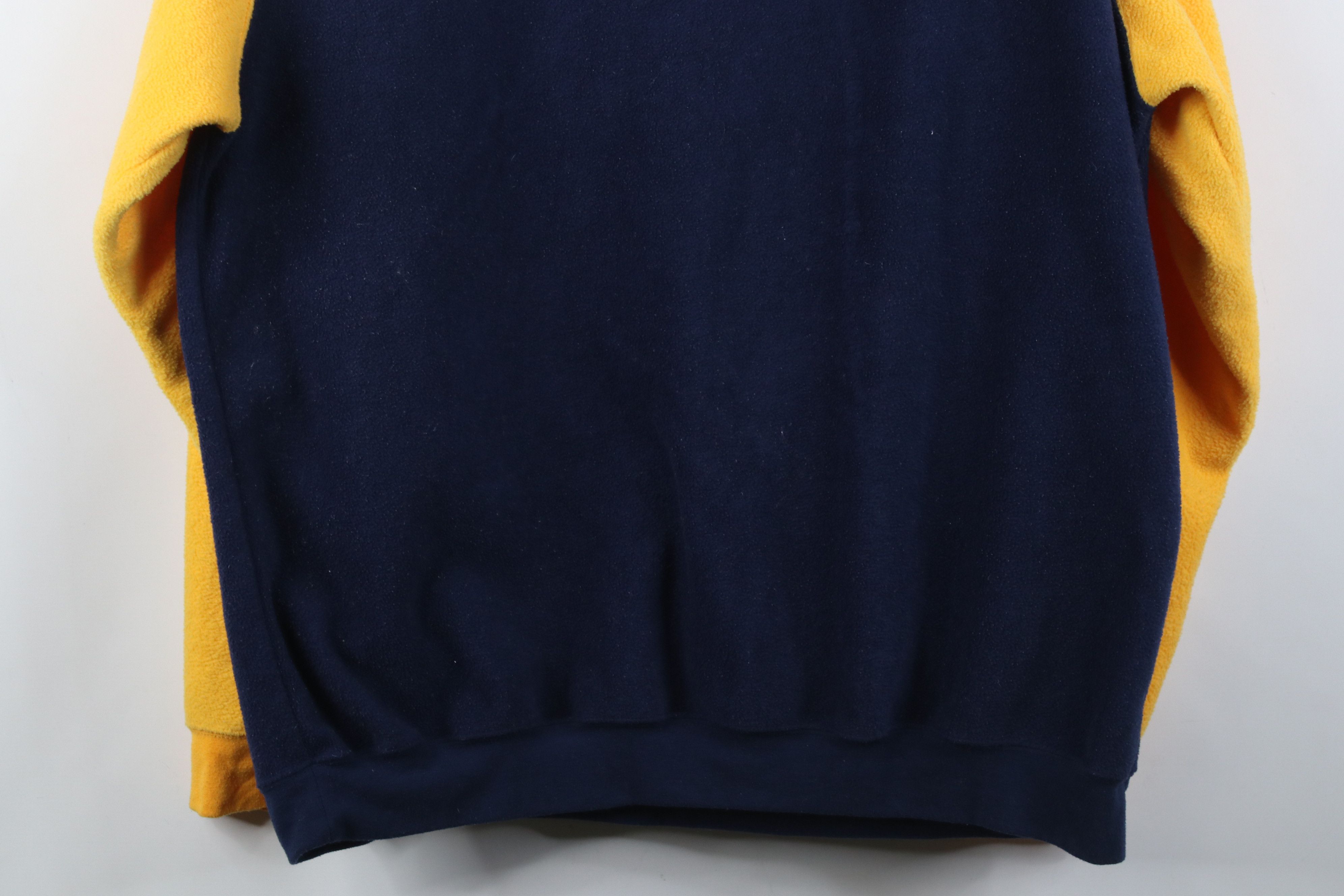 Vintage Vintage 90s University of Michigan Fleece Hoodie Sweatshirt Size US L / EU 52-54 / 3 - 14 Thumbnail