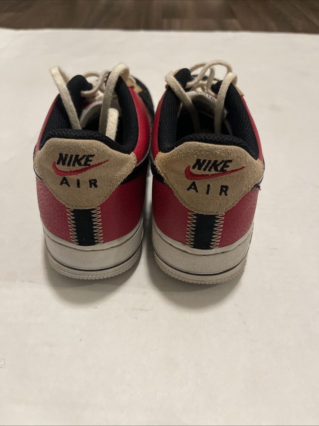 Nike Nike Air Force 1 '07 LV8 Alter & Reveal Sz 6.5 Black Gum Red Size US 6.5 / EU 39-40 - 4 Thumbnail