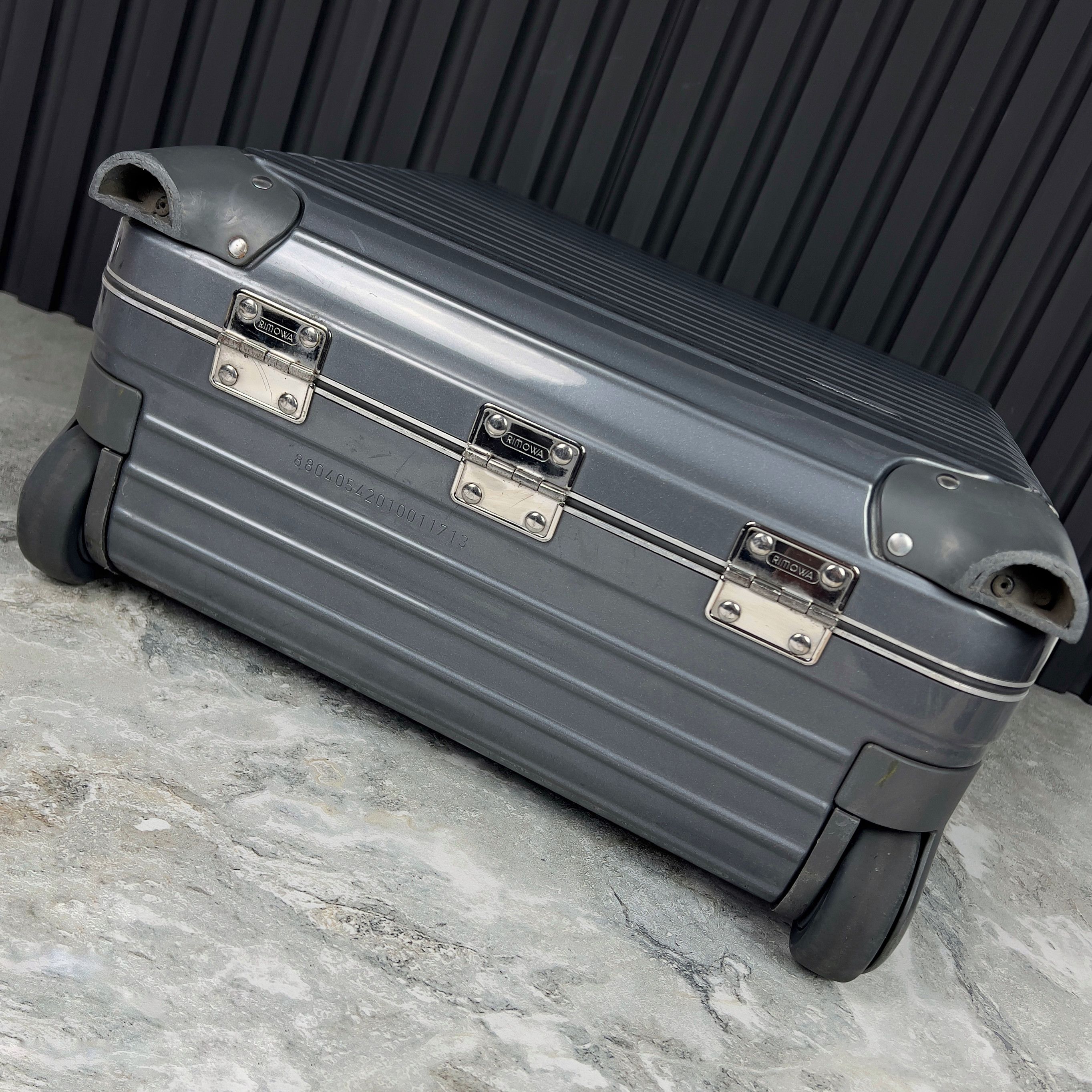 Rimowa Rimowa Limbo Business Trolley 23L Gray 2-wheels Suitcase Size ONE SIZE - 10 Thumbnail